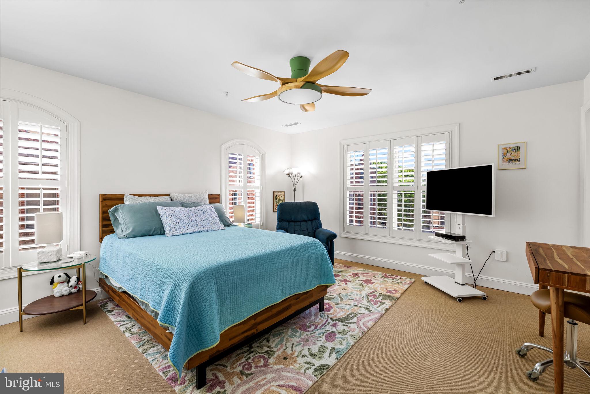 NORTH SHORE - Residential