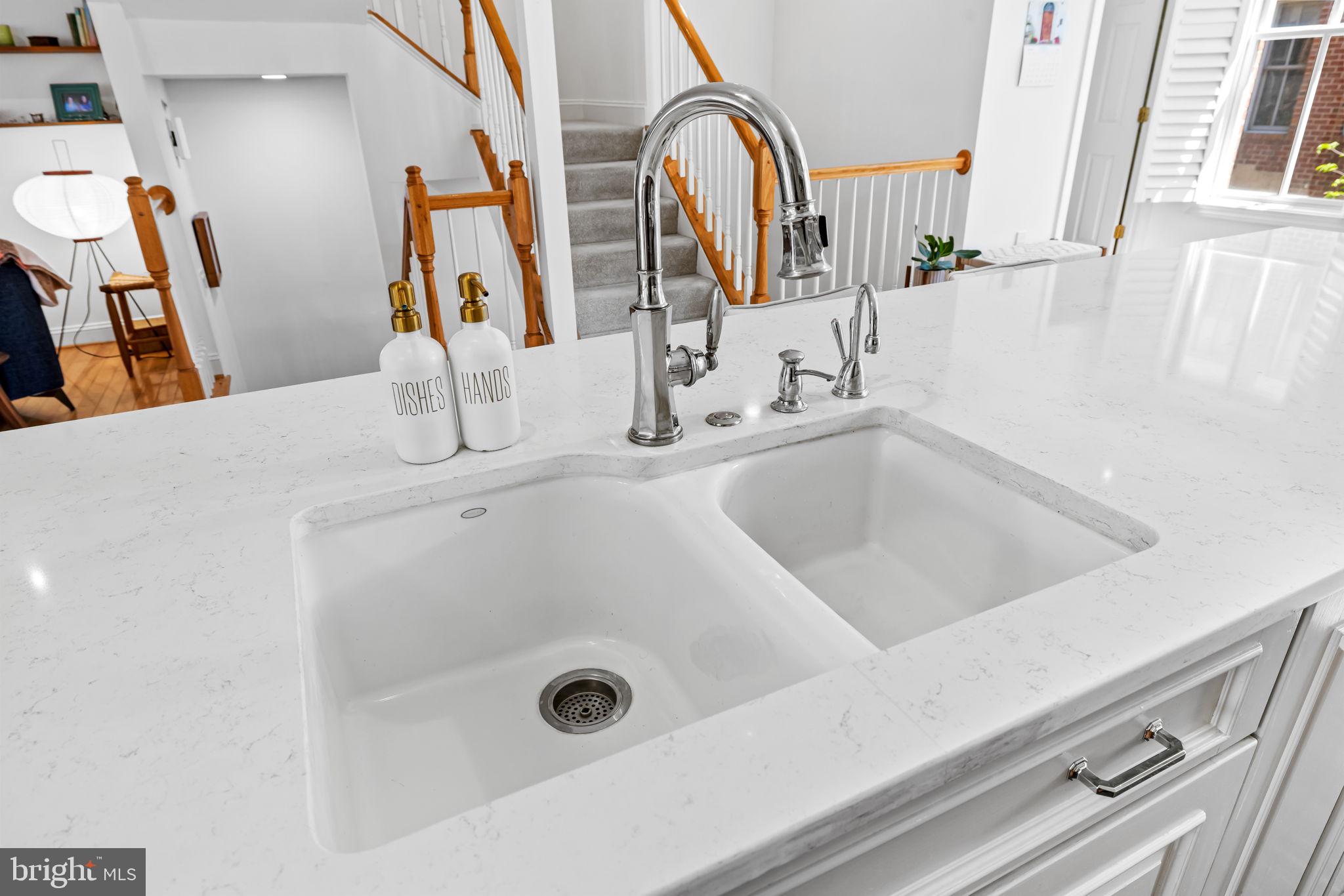 NORTH SHORE - Residential