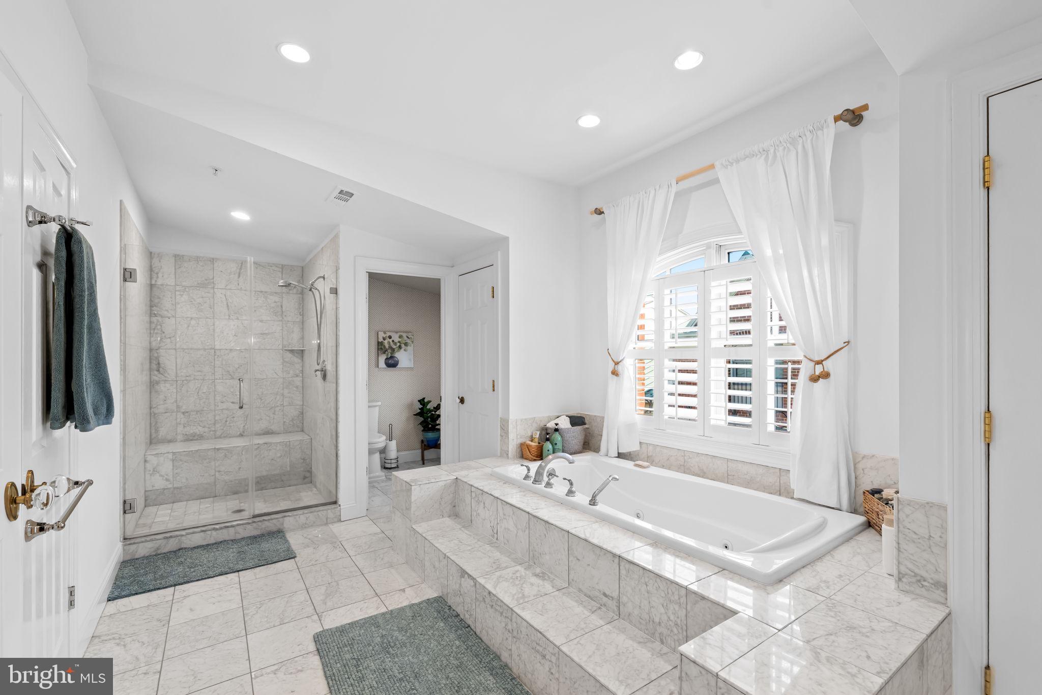 NORTH SHORE - Residential