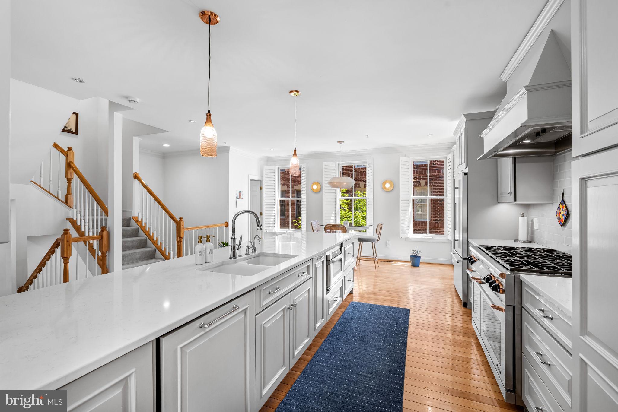 NORTH SHORE - Residential