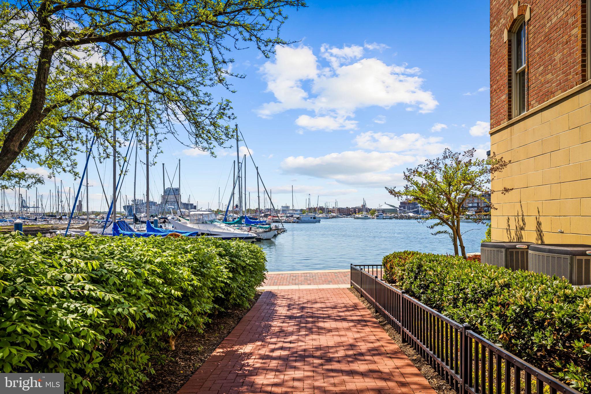 NORTH SHORE - Residential