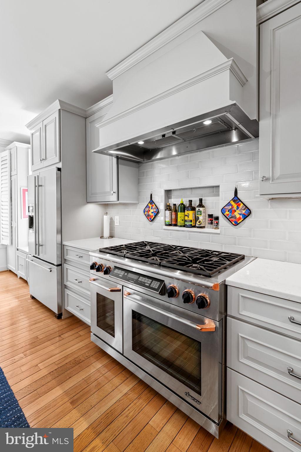 NORTH SHORE - Residential