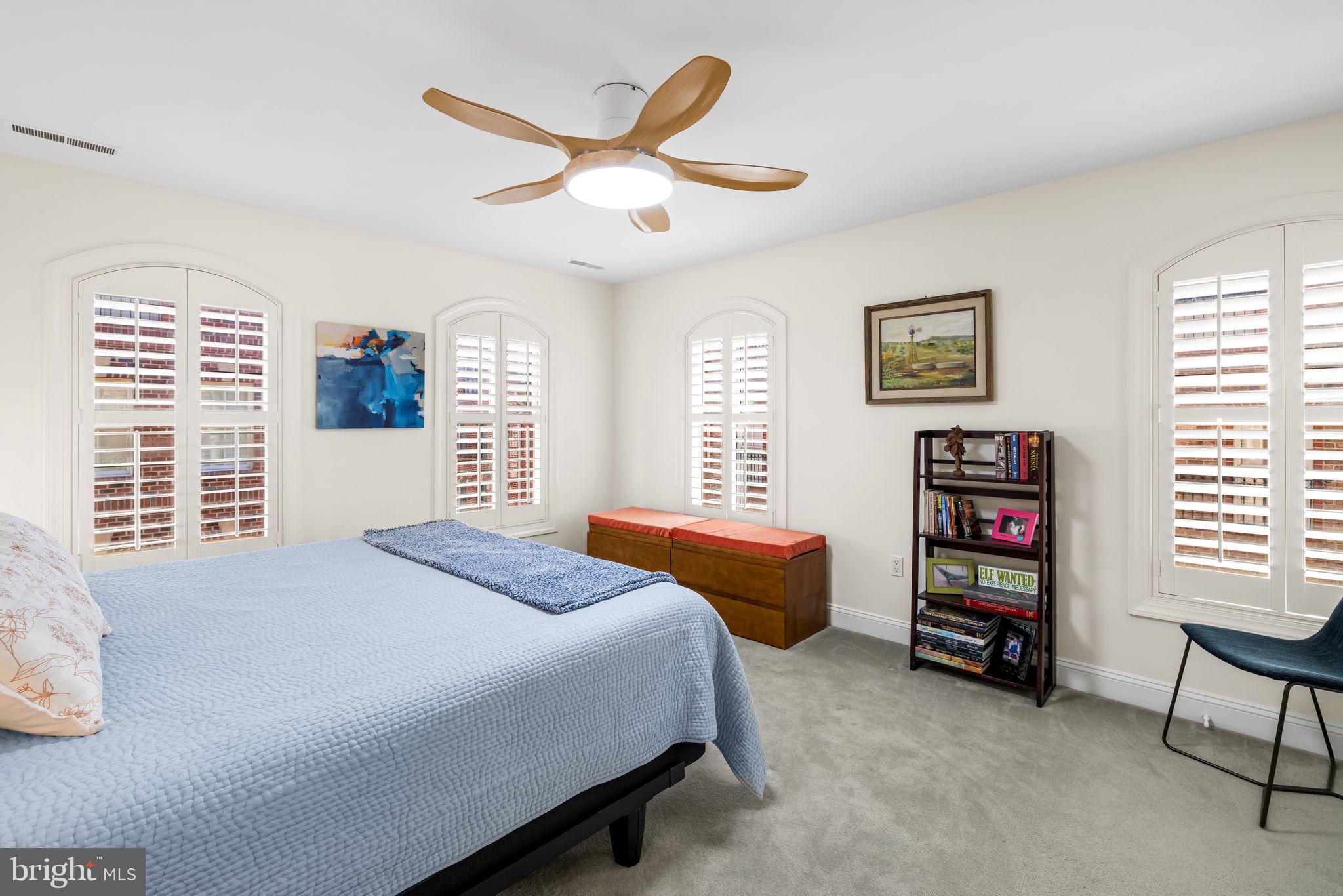 NORTH SHORE - Residential