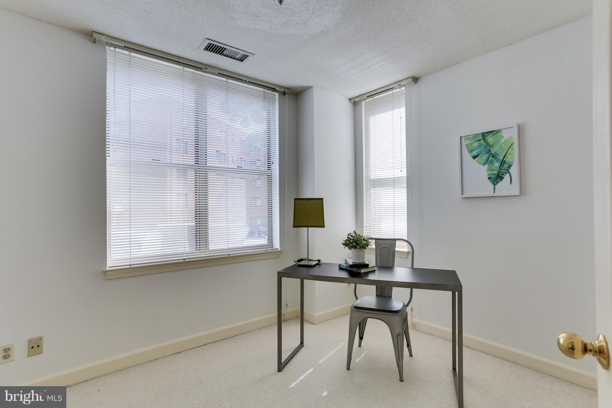 MADISON PARK CONDOMINIUMS - Residential