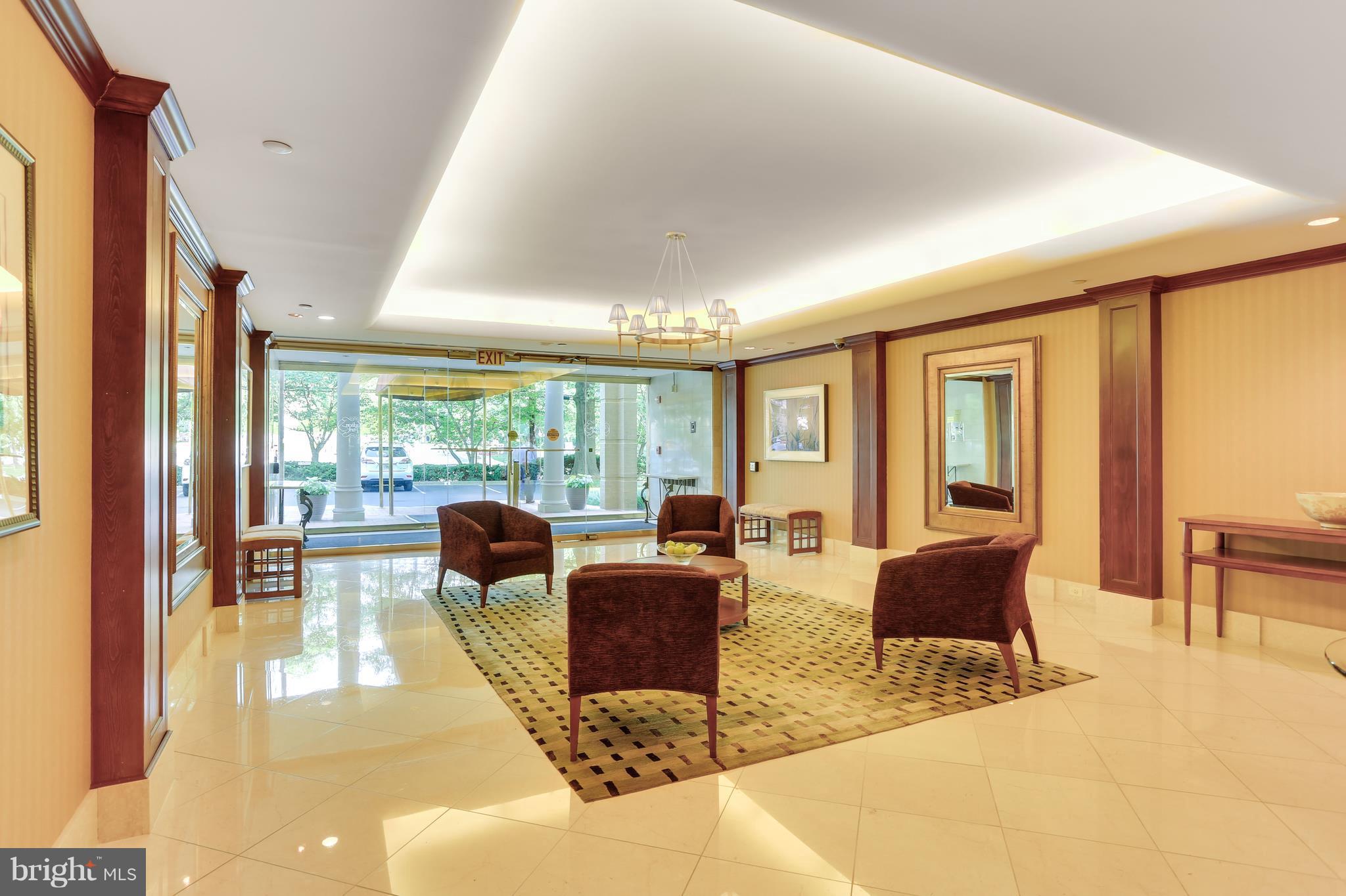 MADISON PARK CONDOMINIUMS - Residential