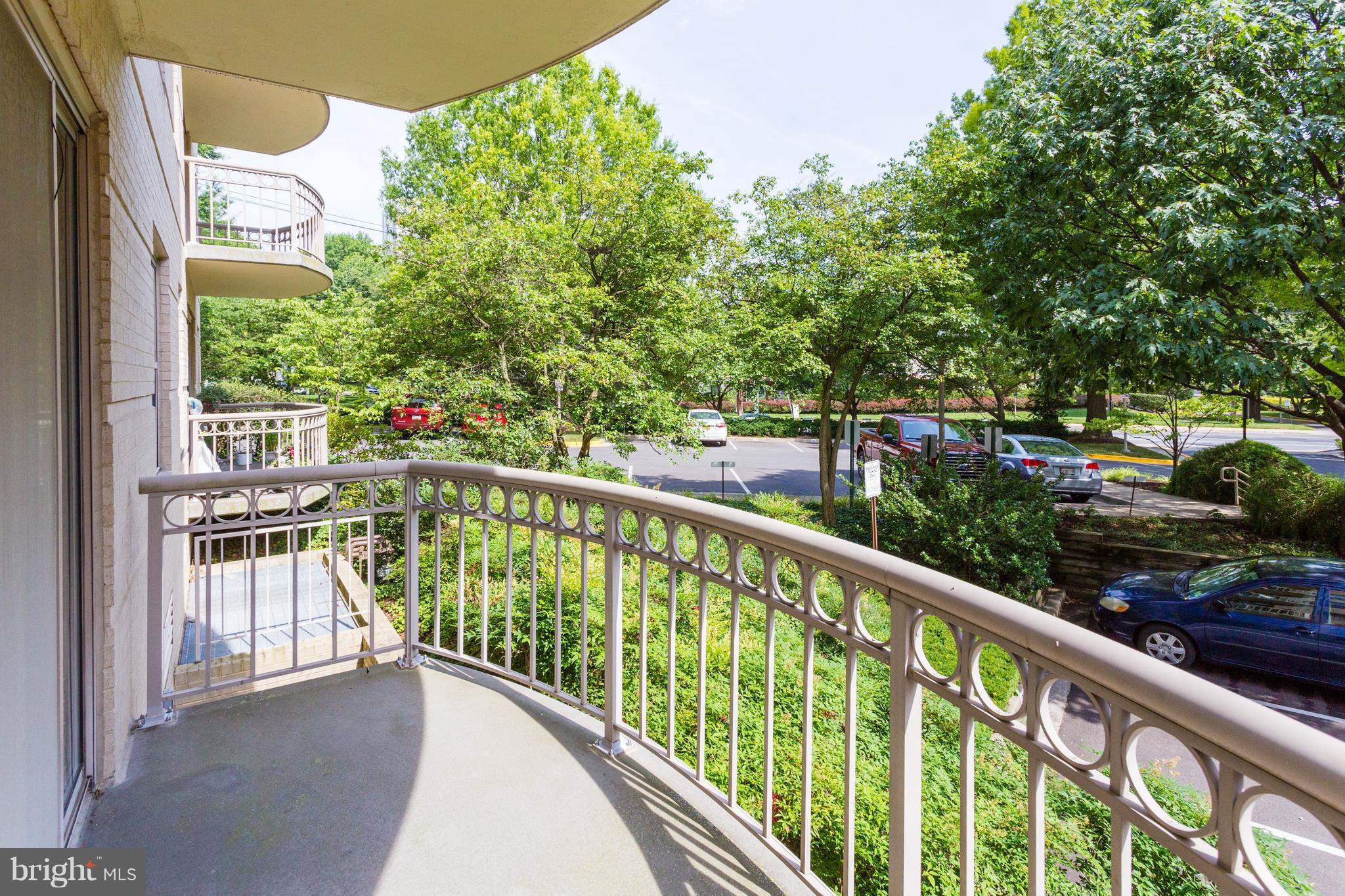 MADISON PARK CONDOMINIUMS - Residential