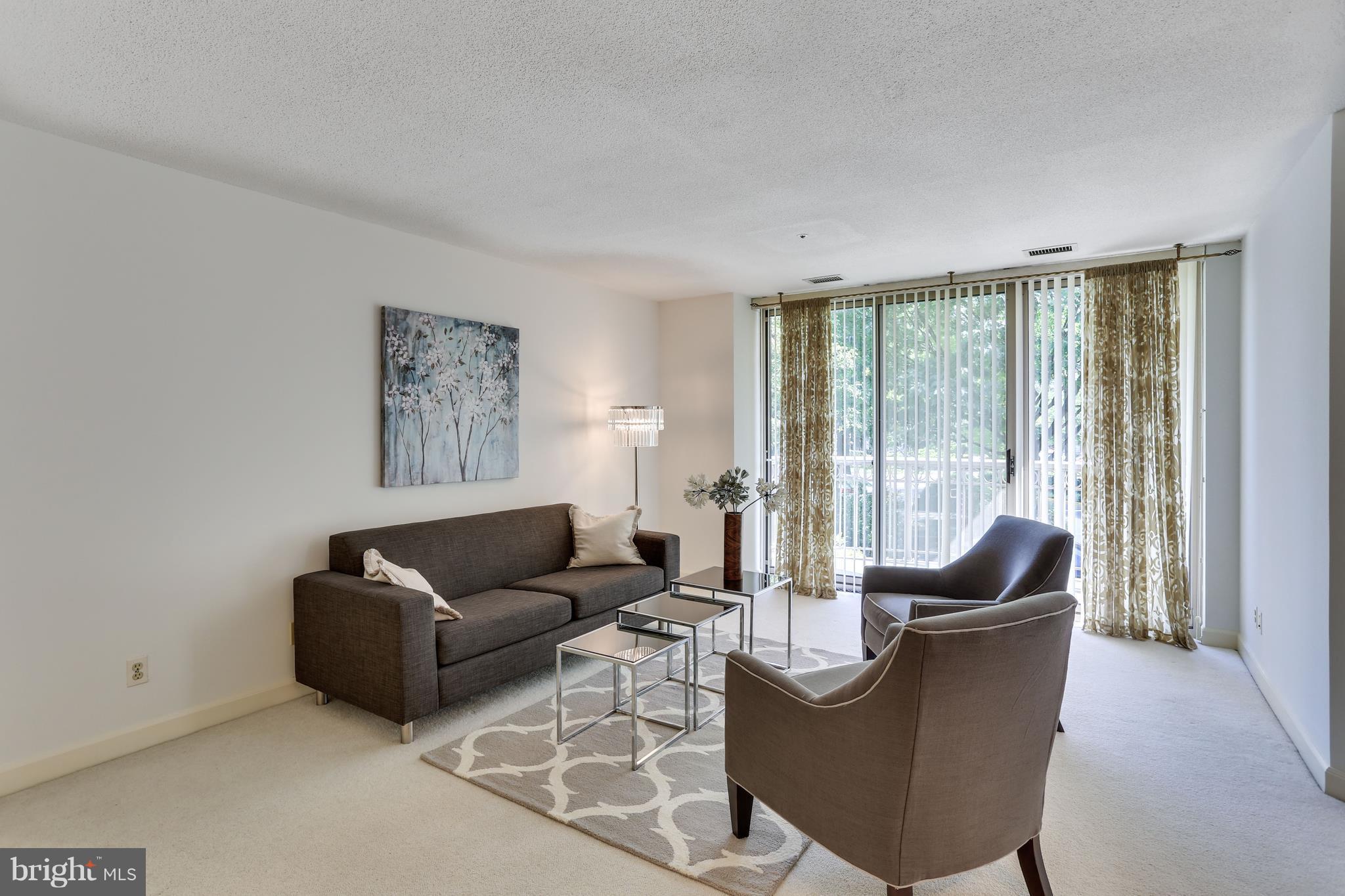 MADISON PARK CONDOMINIUMS - Residential