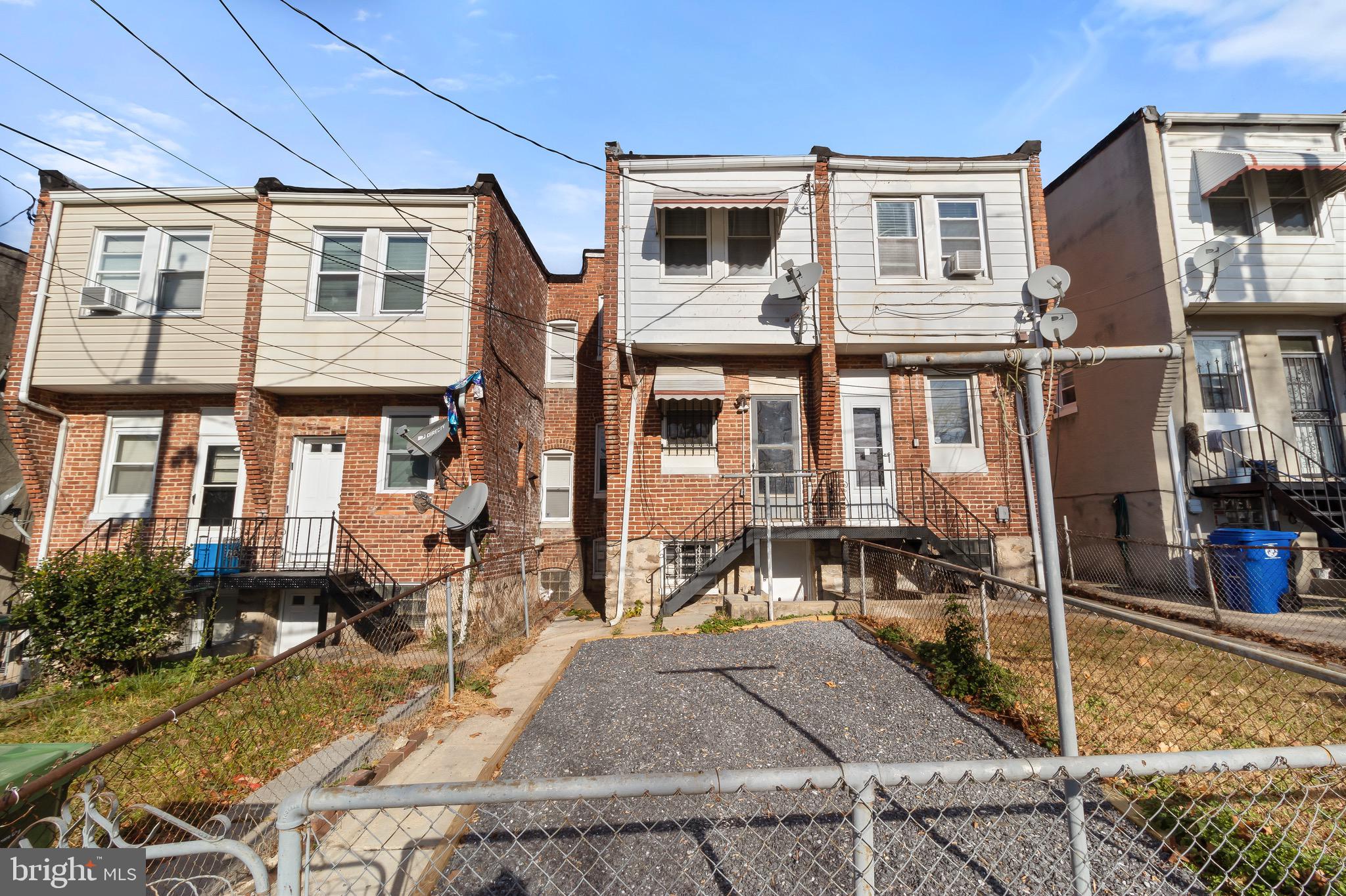 ROSEMONT - Residential