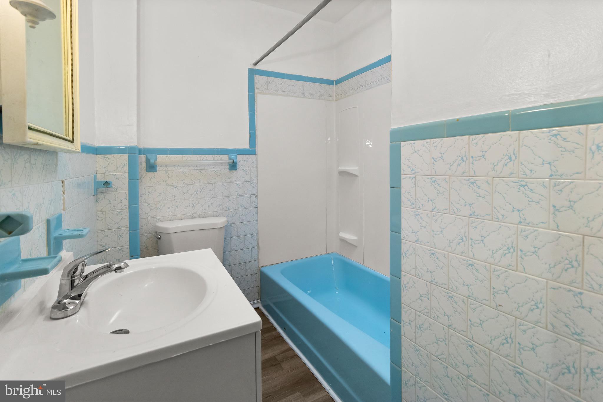 ROSEMONT - Residential