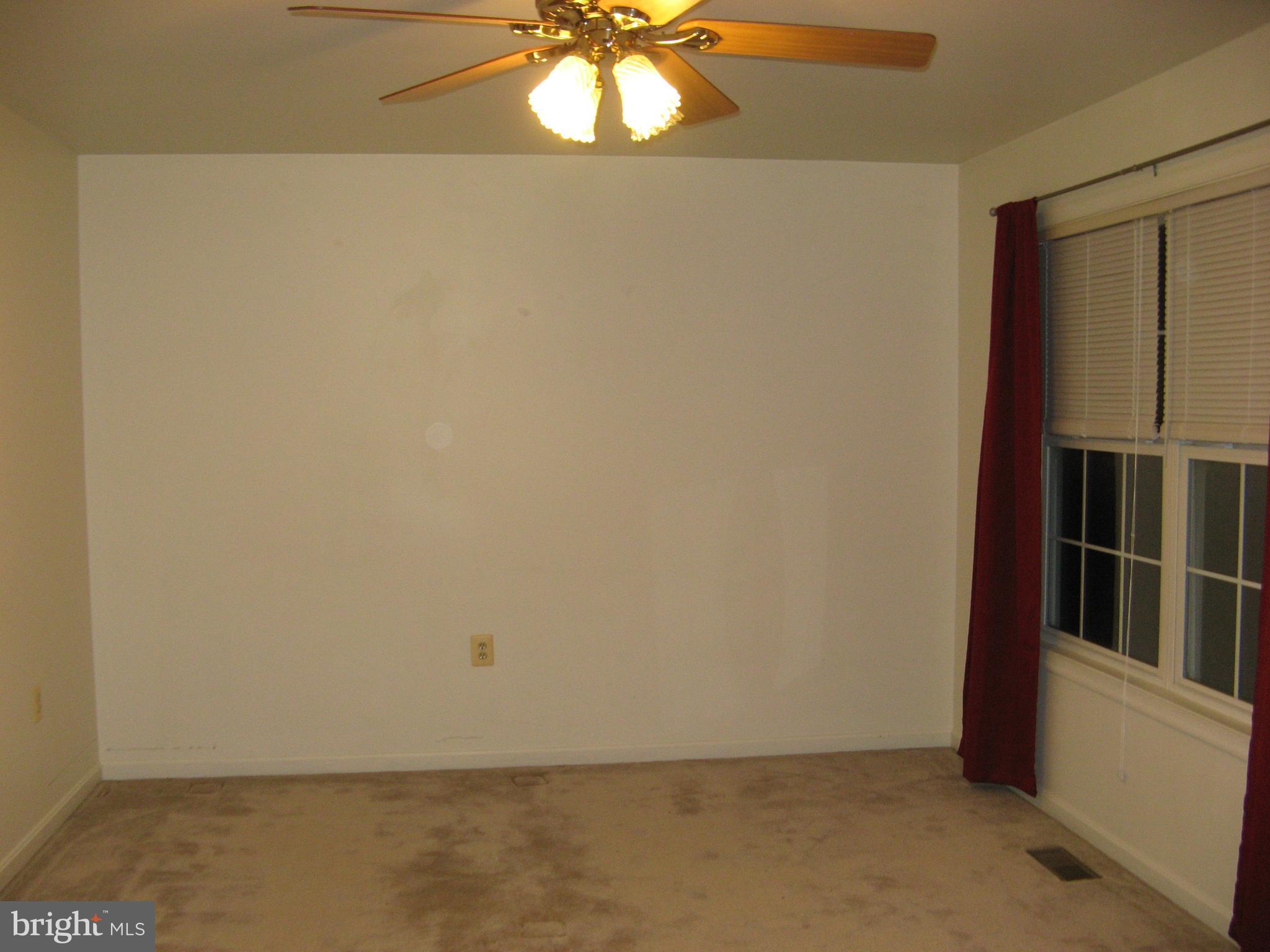 FOXRIDGE - Residential Lease