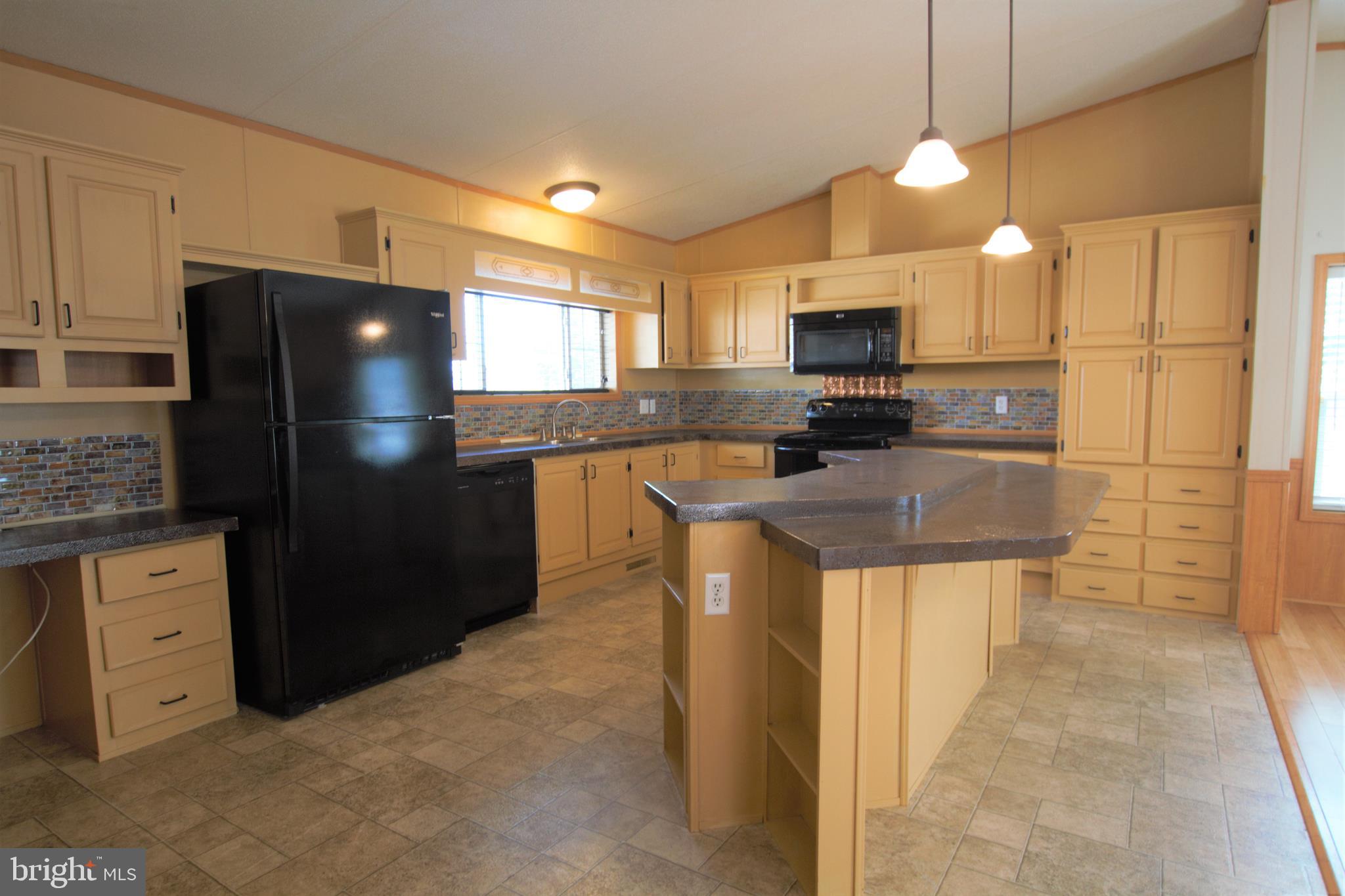 DEEP RUN PARK - Residential