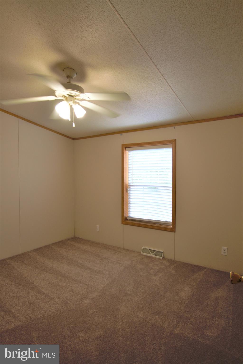 DEEP RUN PARK - Residential