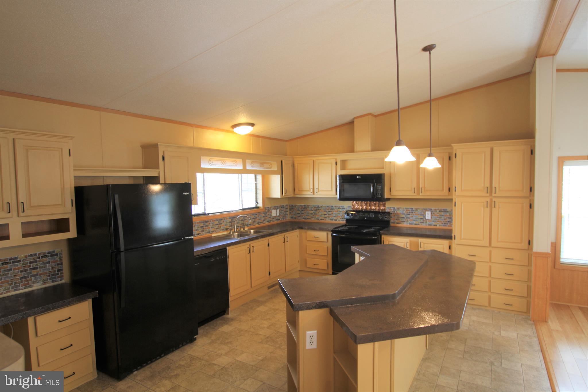 DEEP RUN PARK - Residential