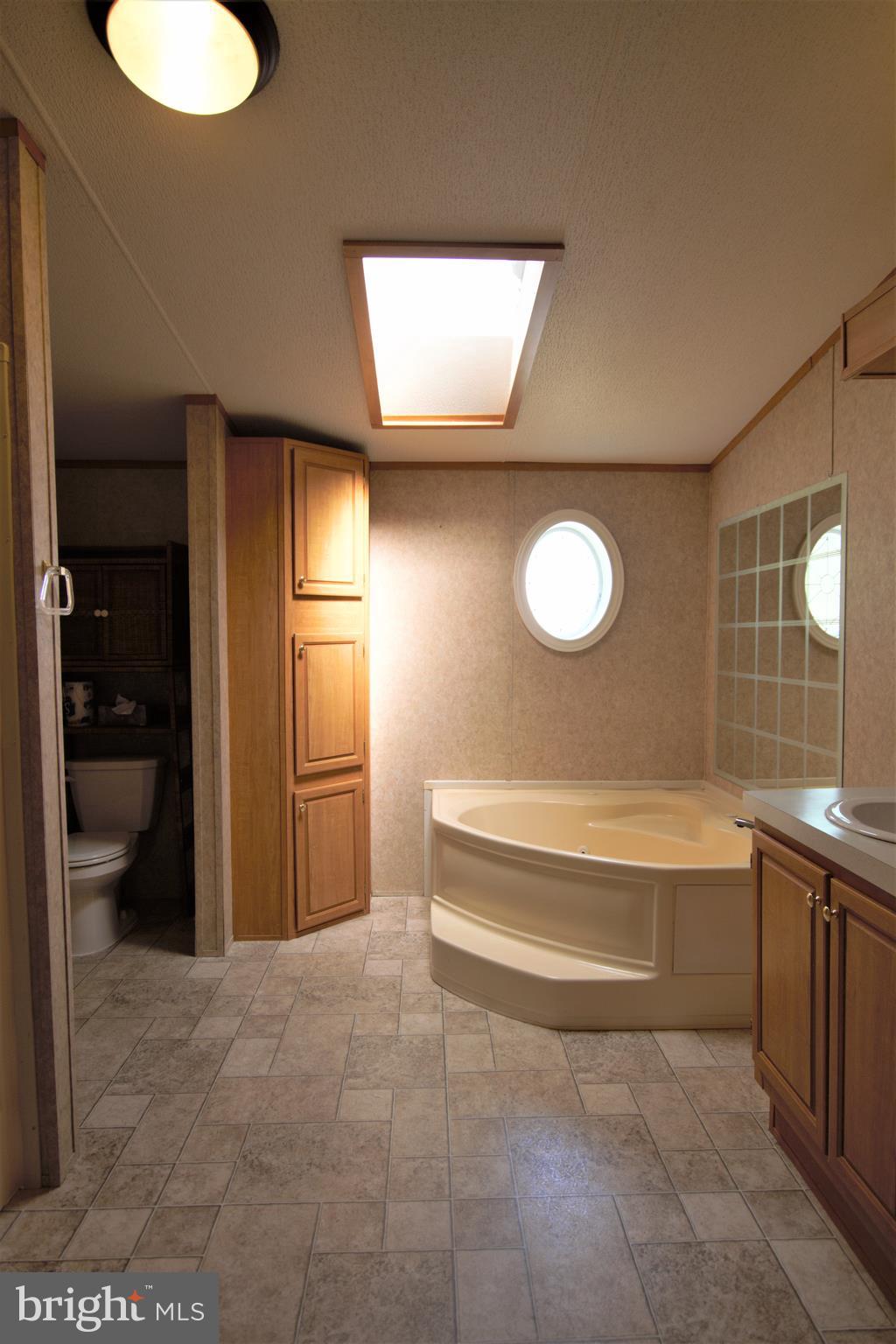 DEEP RUN PARK - Residential