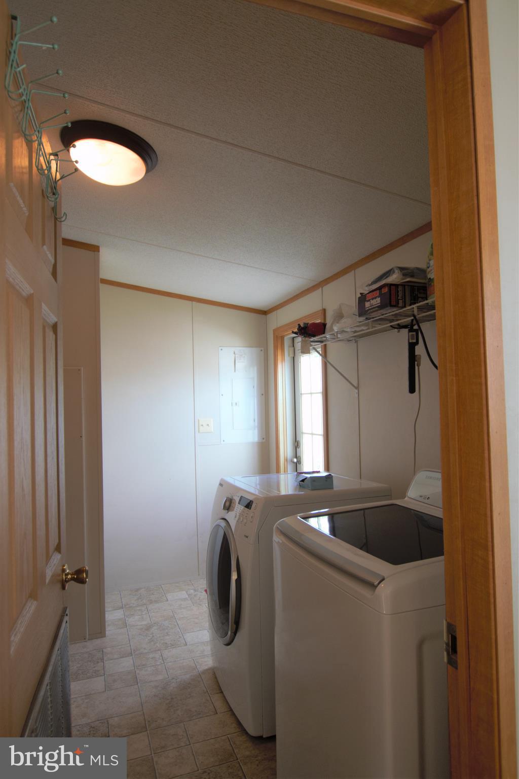 DEEP RUN PARK - Residential