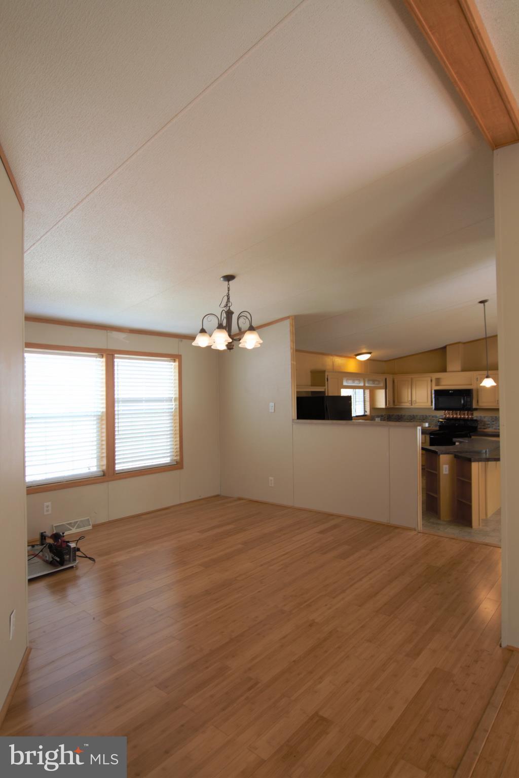 DEEP RUN PARK - Residential