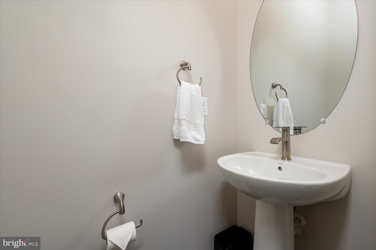 TANYARD SHORES - Residential