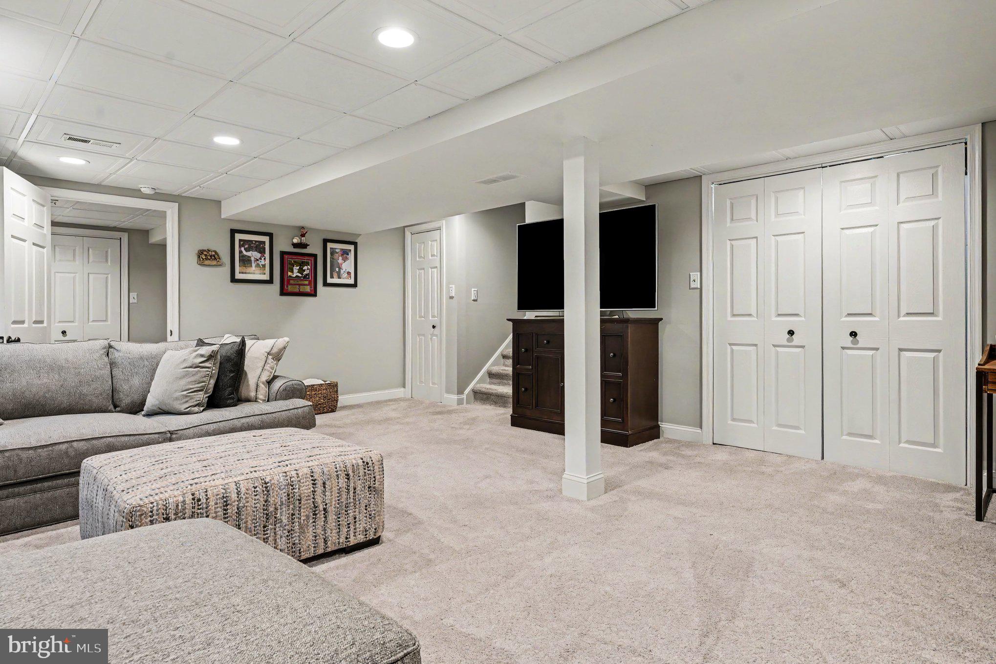 BLUE BELL CC - Residential