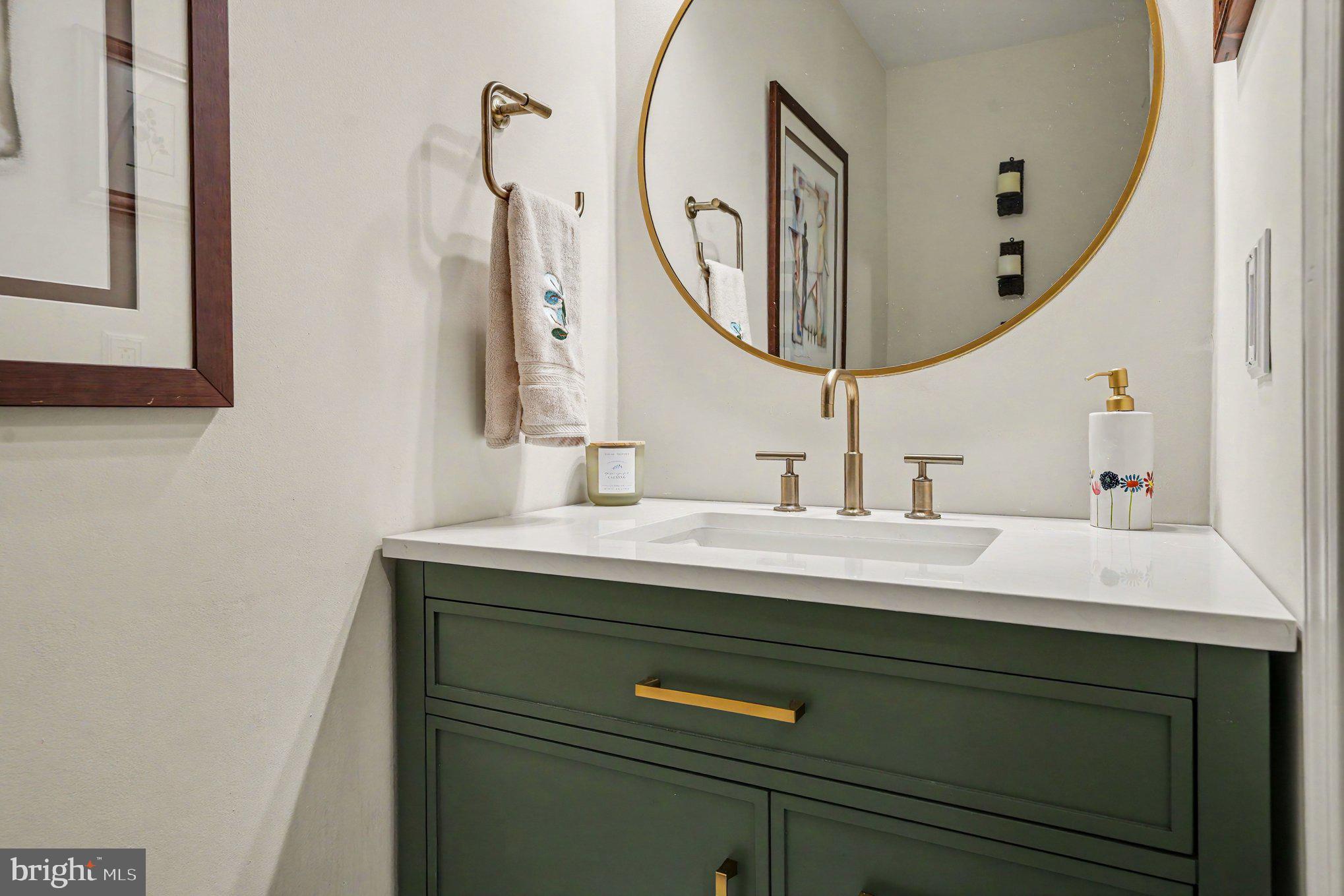 BLUE BELL CC - Residential