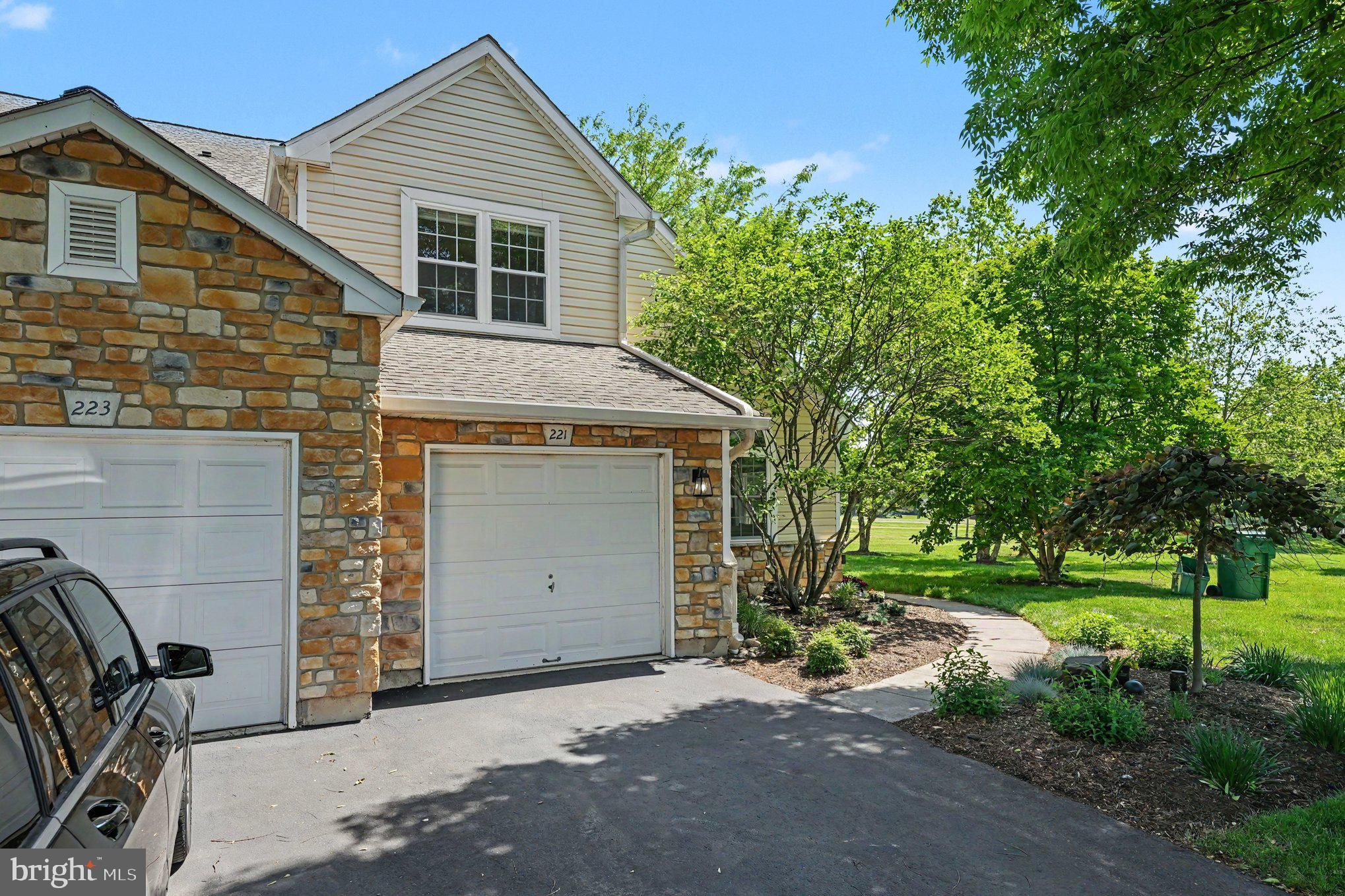 BLUE BELL CC - Residential