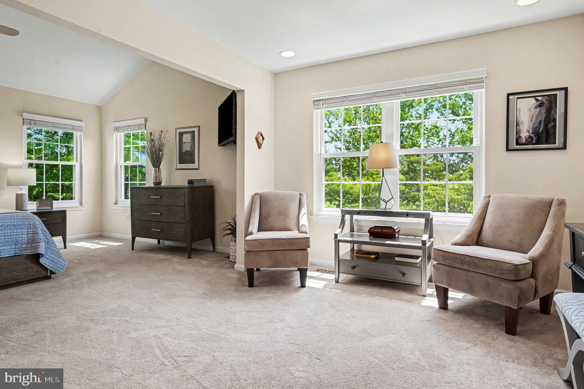 BLUE BELL CC - Residential