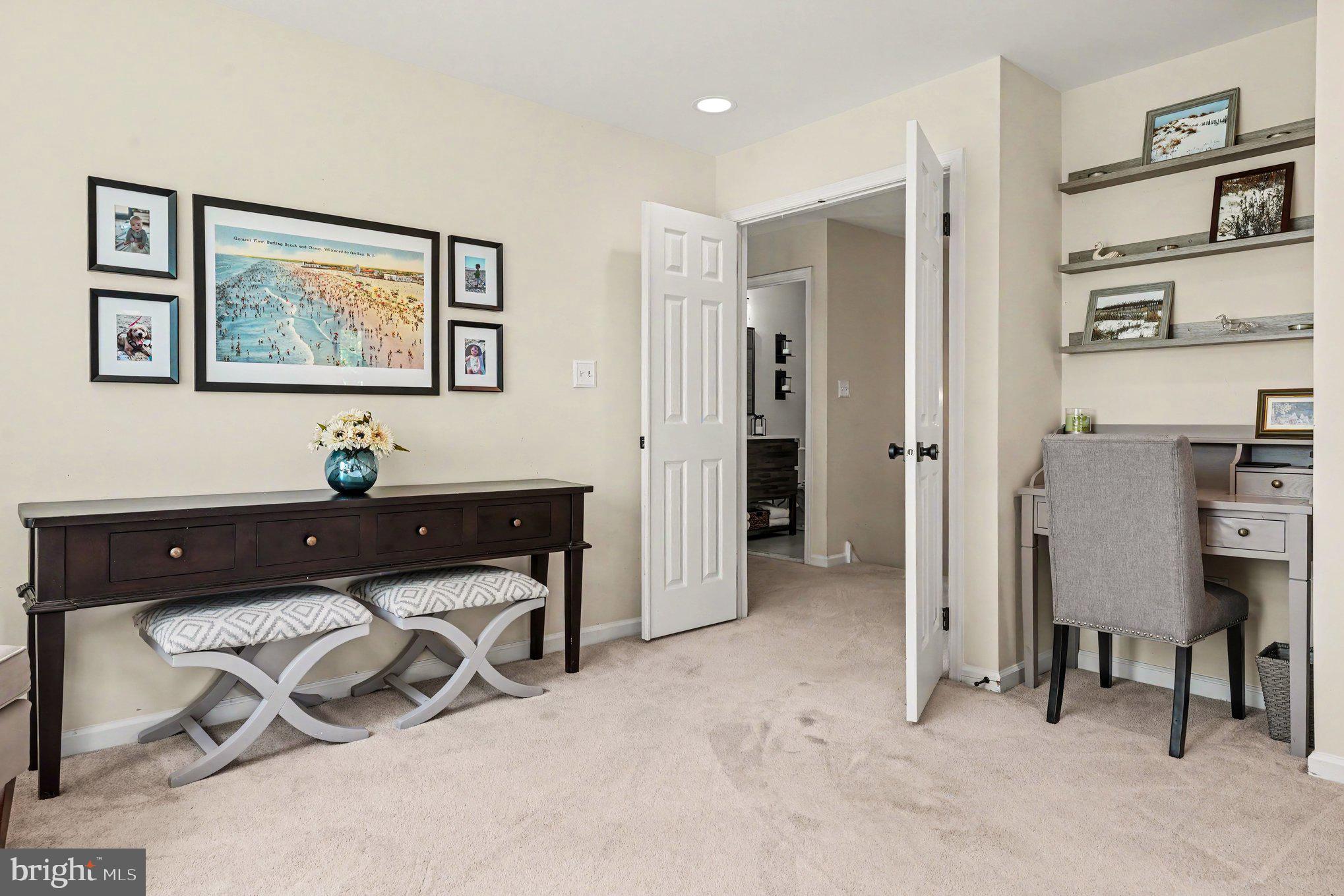 BLUE BELL CC - Residential