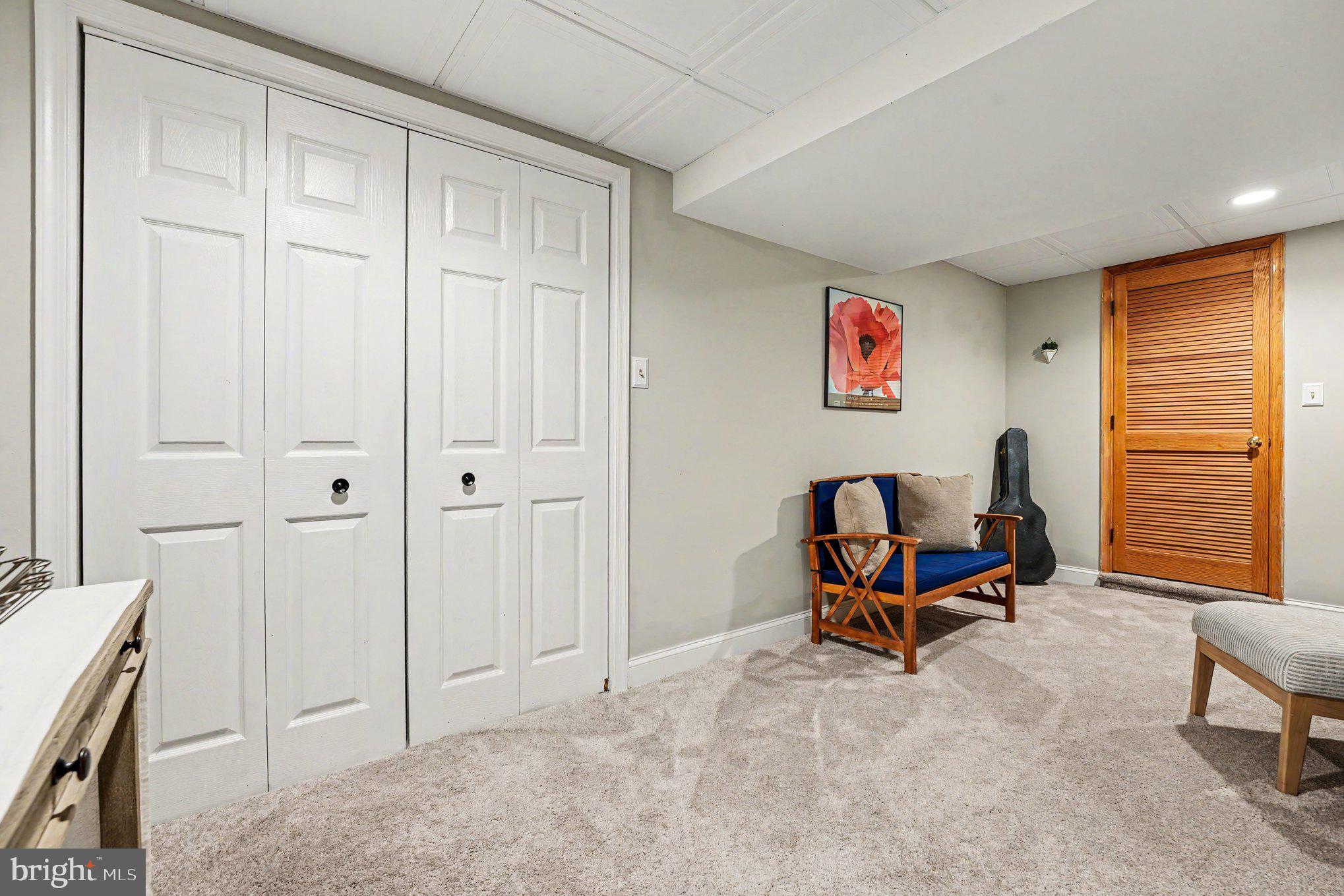 BLUE BELL CC - Residential