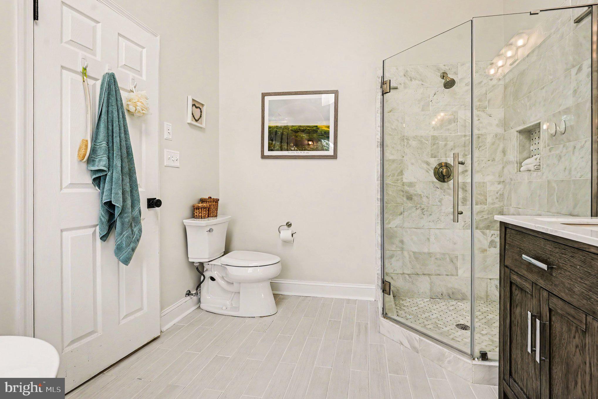BLUE BELL CC - Residential