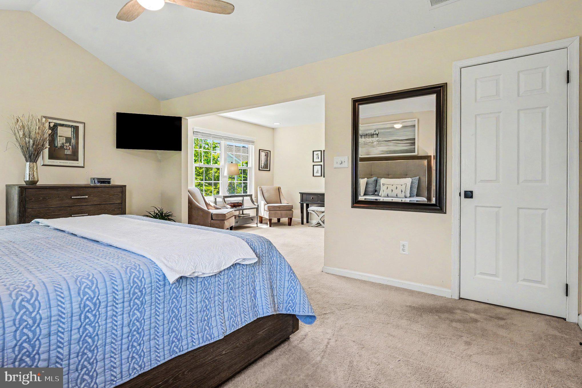 BLUE BELL CC - Residential