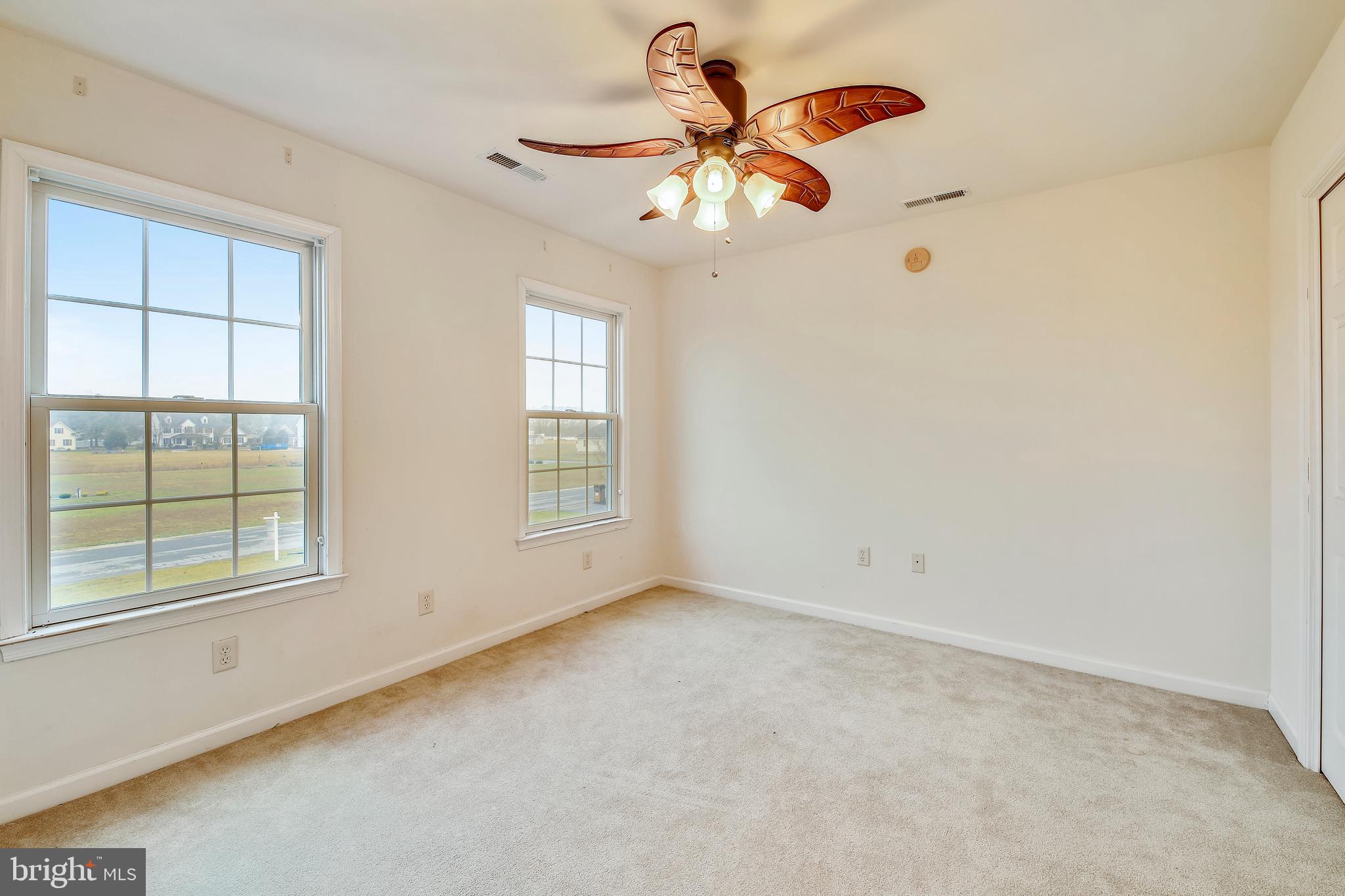 FAIRWAY MANOR - Residential