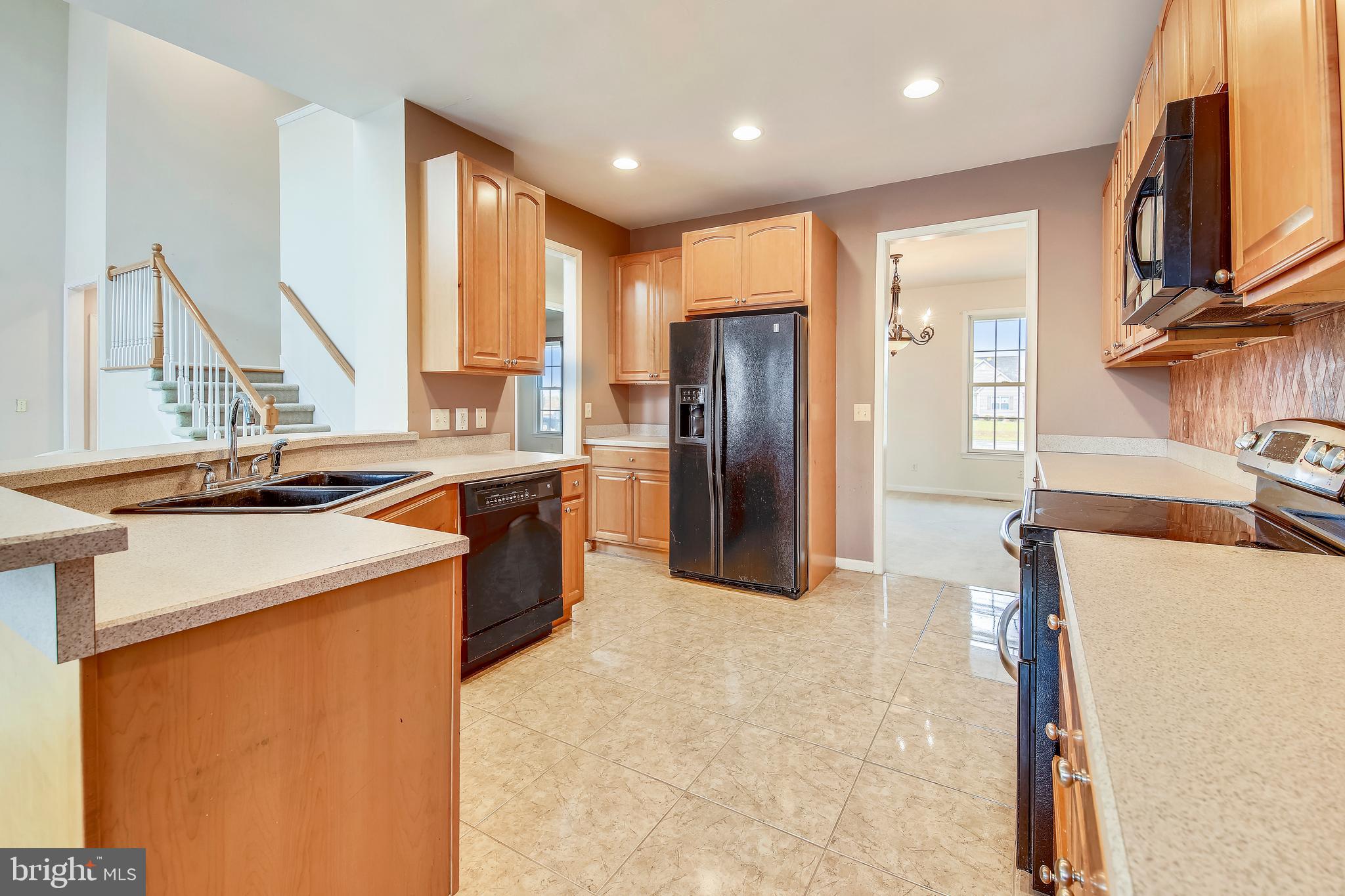 FAIRWAY MANOR - Residential