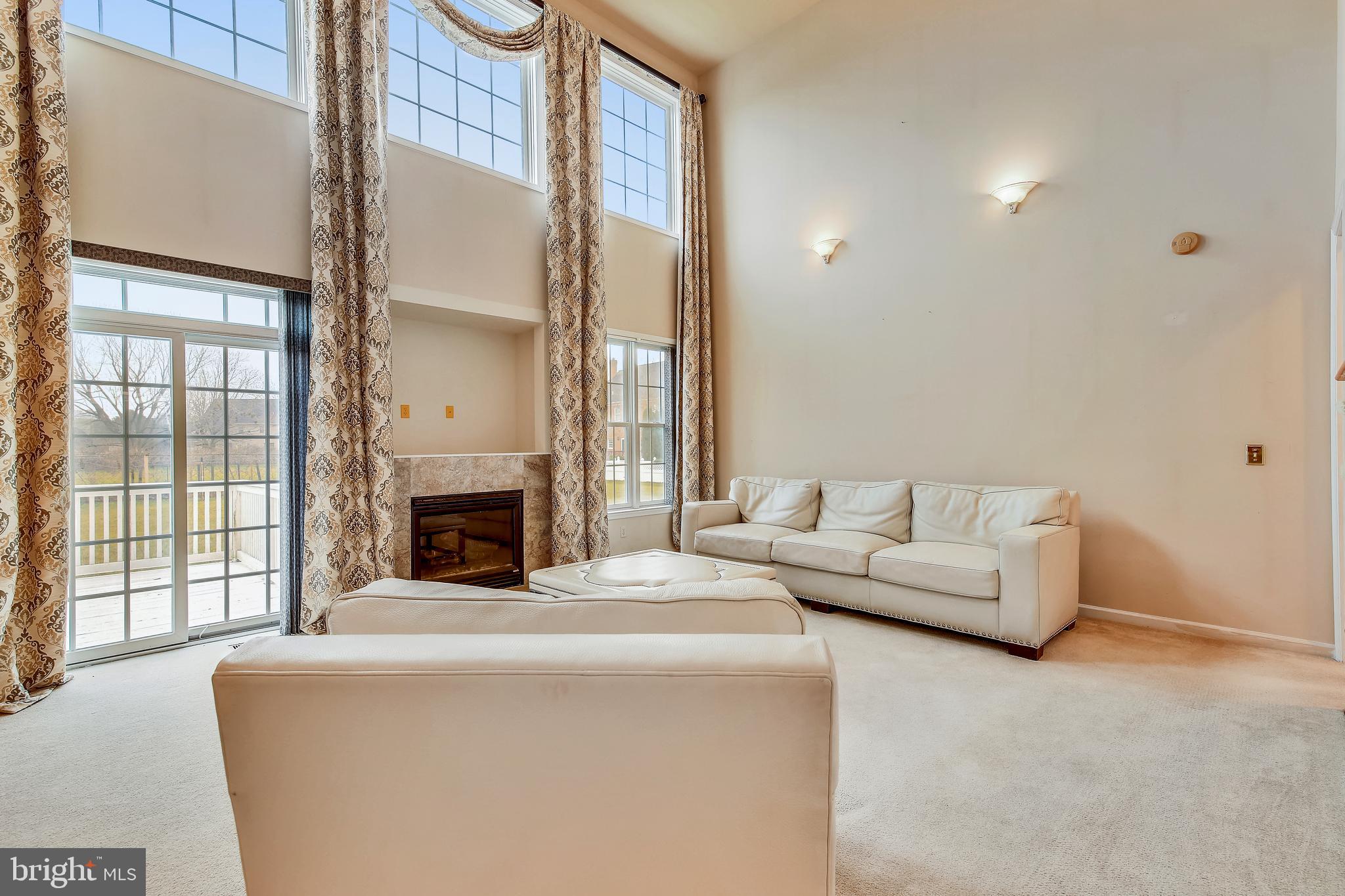 FAIRWAY MANOR - Residential