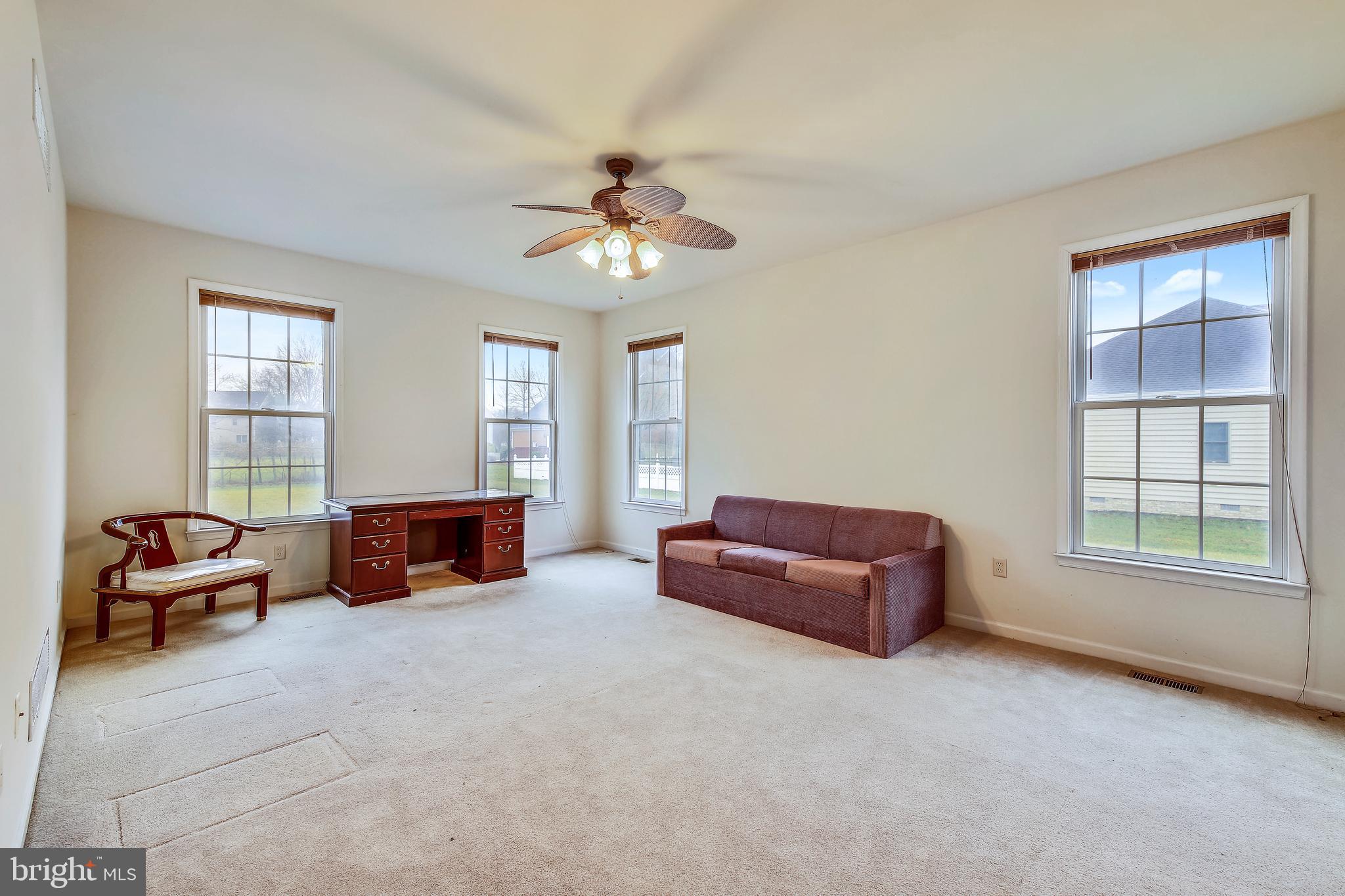 FAIRWAY MANOR - Residential