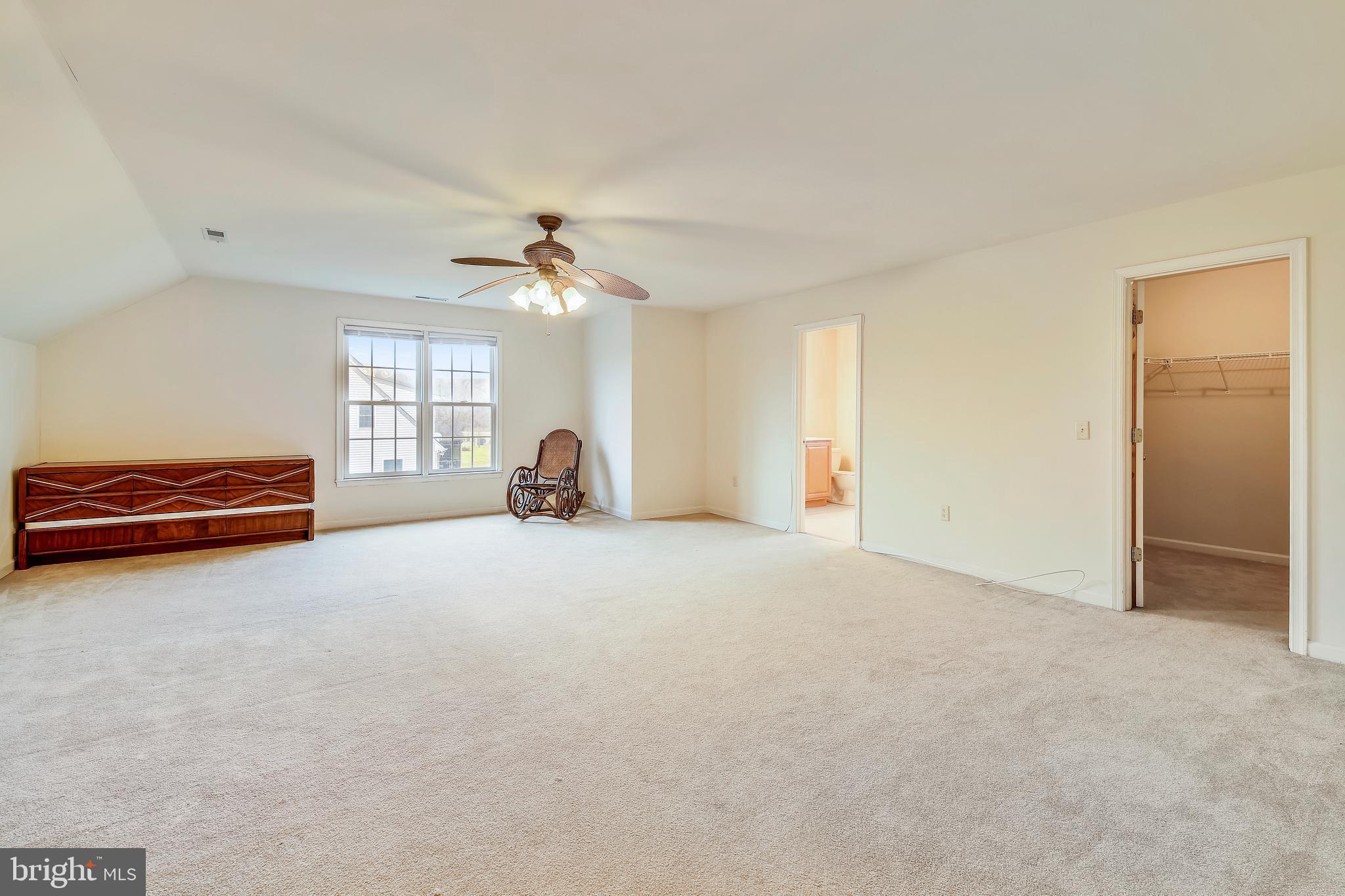 FAIRWAY MANOR - Residential