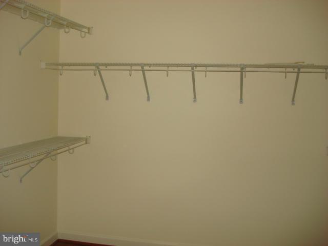 RESERVE AT TYSONS CORNER - Residential Lease