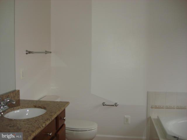 RESERVE AT TYSONS CORNER - Residential Lease