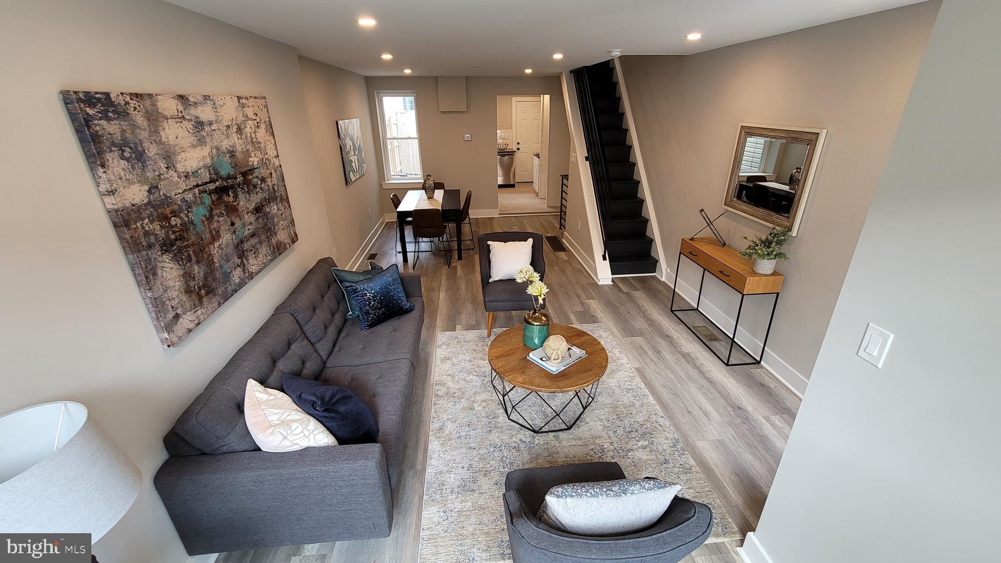 POINT BREEZE - Residential