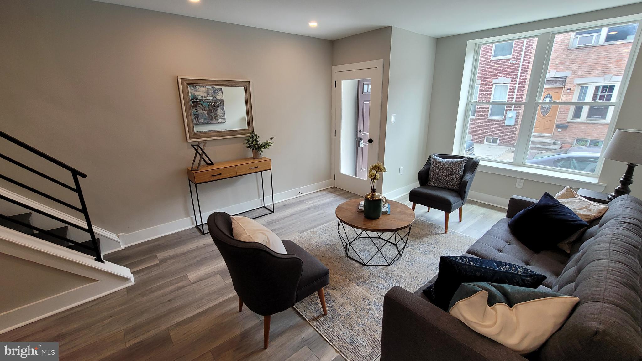 POINT BREEZE - Residential