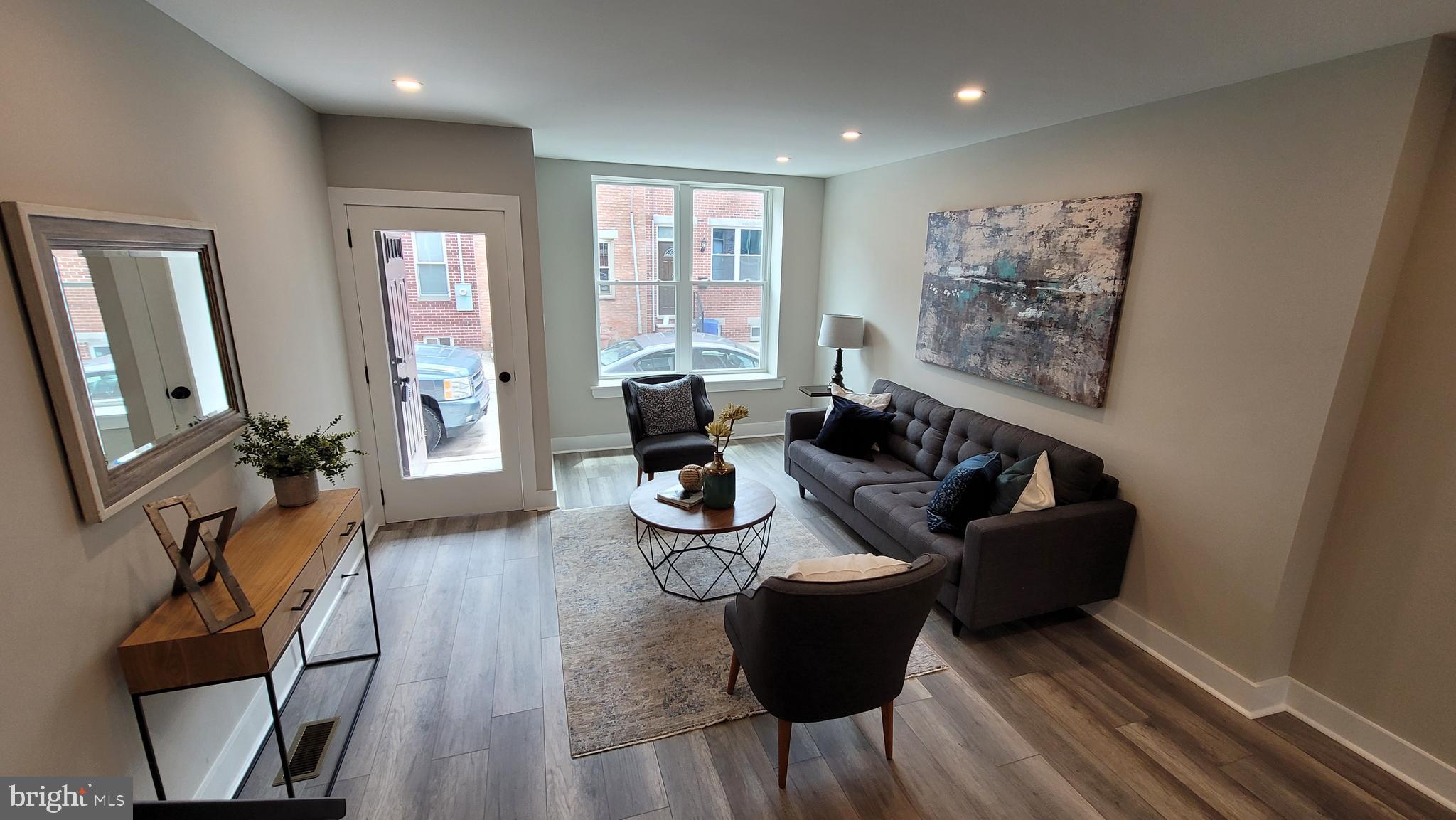 POINT BREEZE - Residential