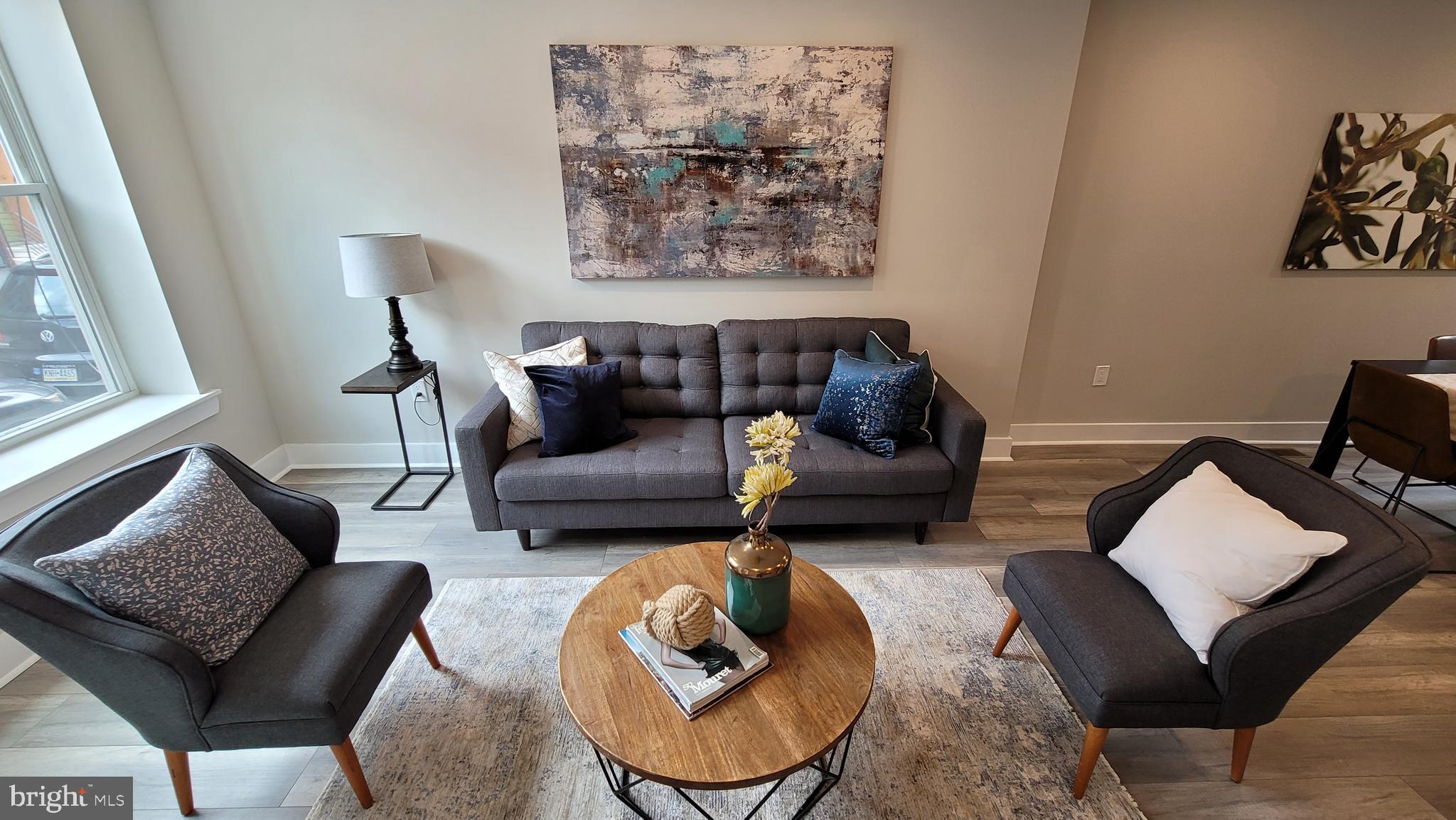 POINT BREEZE - Residential