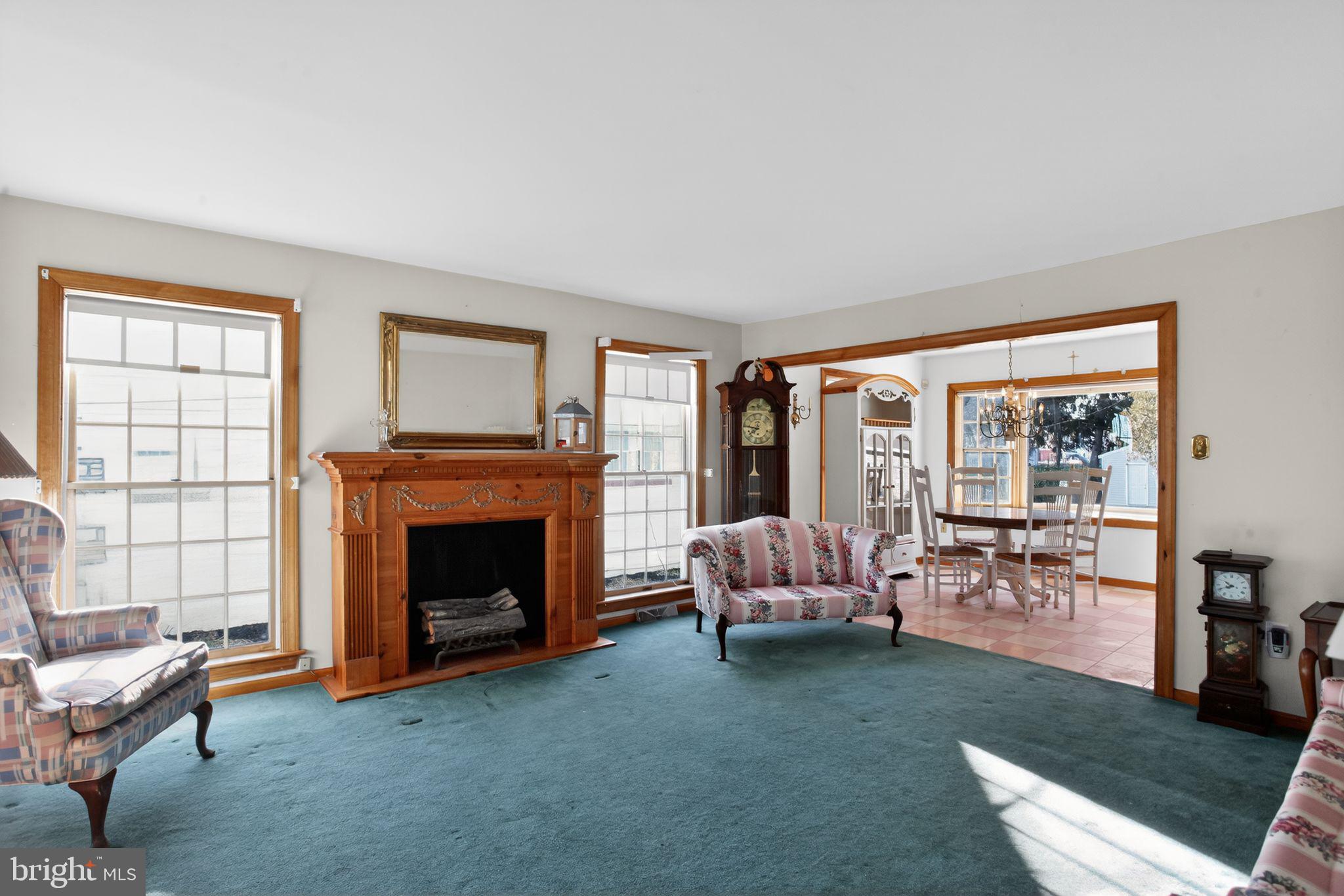 HOLMESBURG - Residential