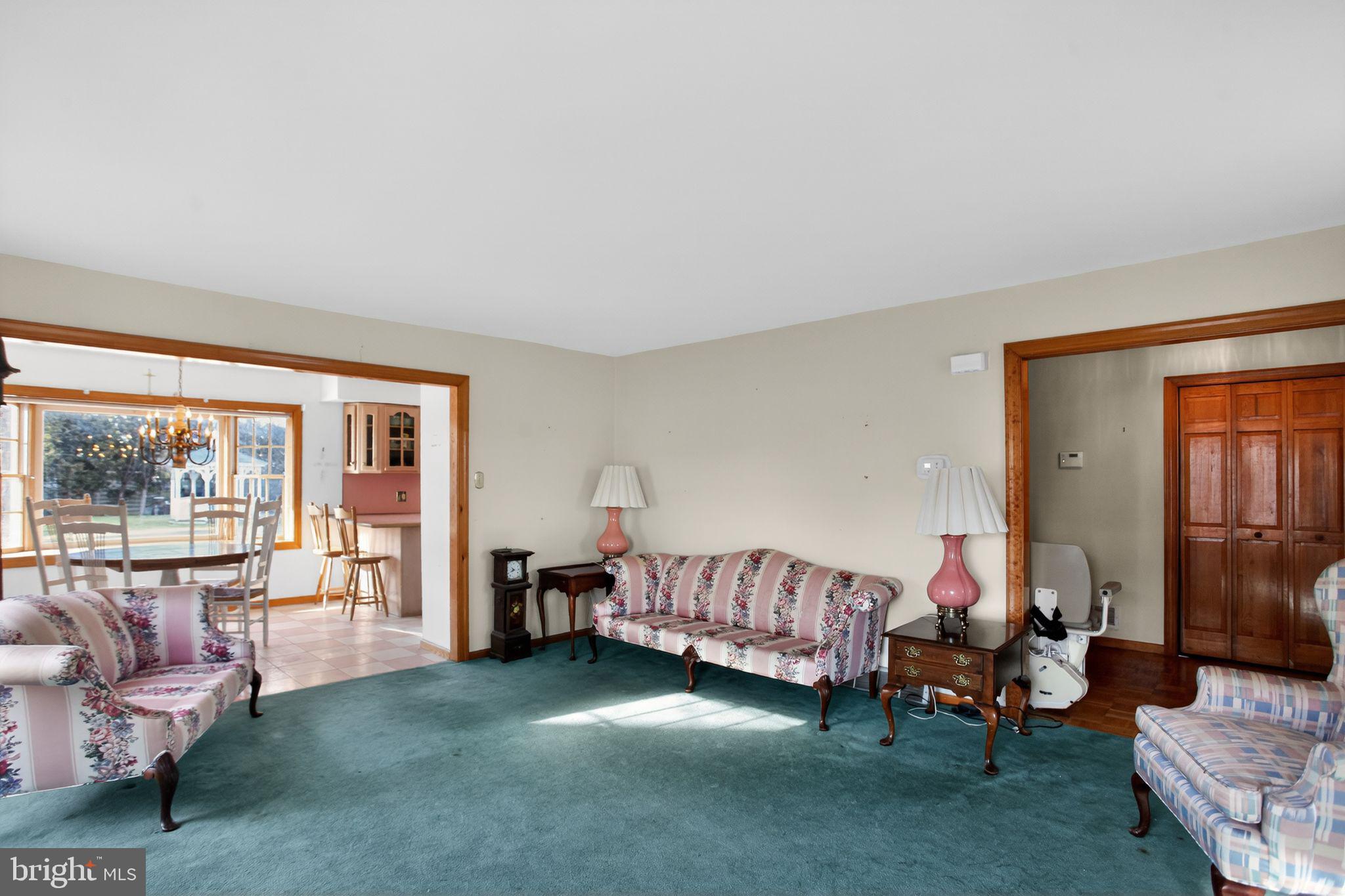 HOLMESBURG - Residential