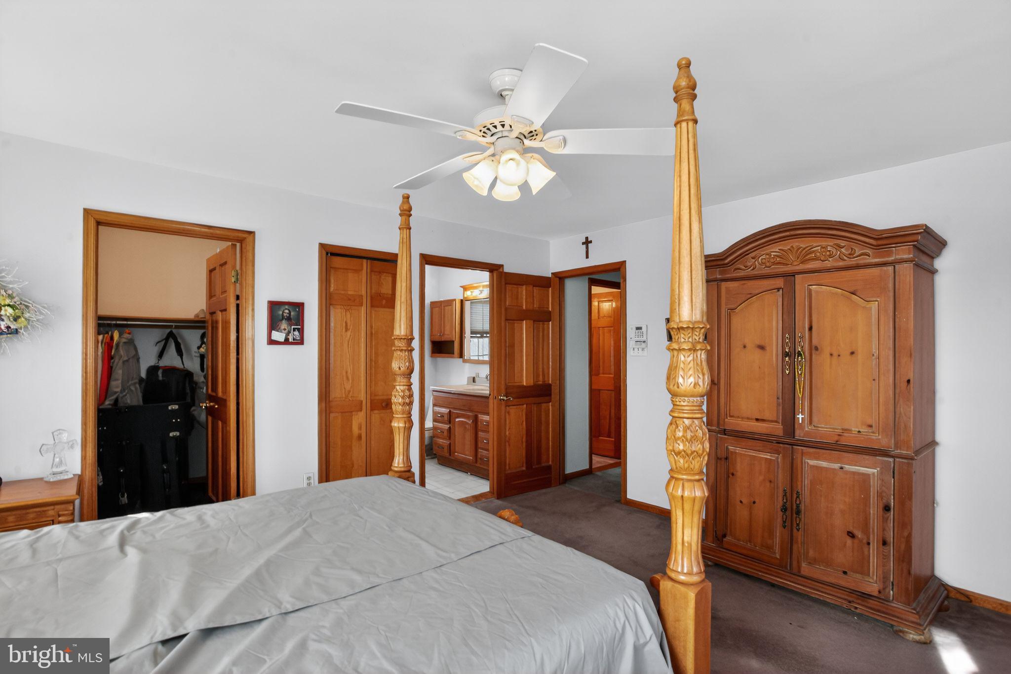 HOLMESBURG - Residential