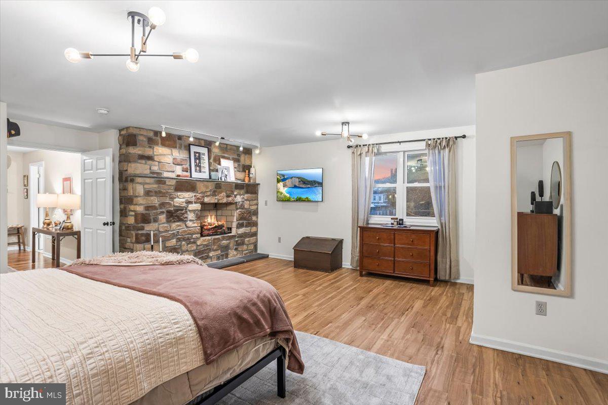 GOLDSBORO BORO - Residential