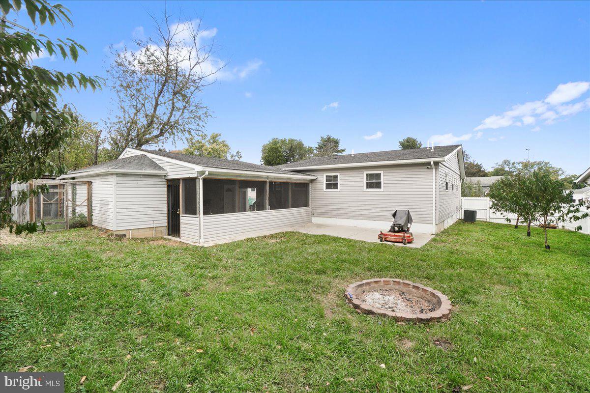 SUBURBIA - Residential