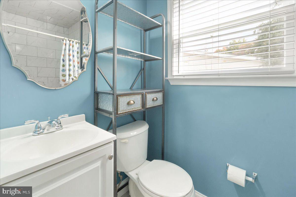 SUBURBIA - Residential