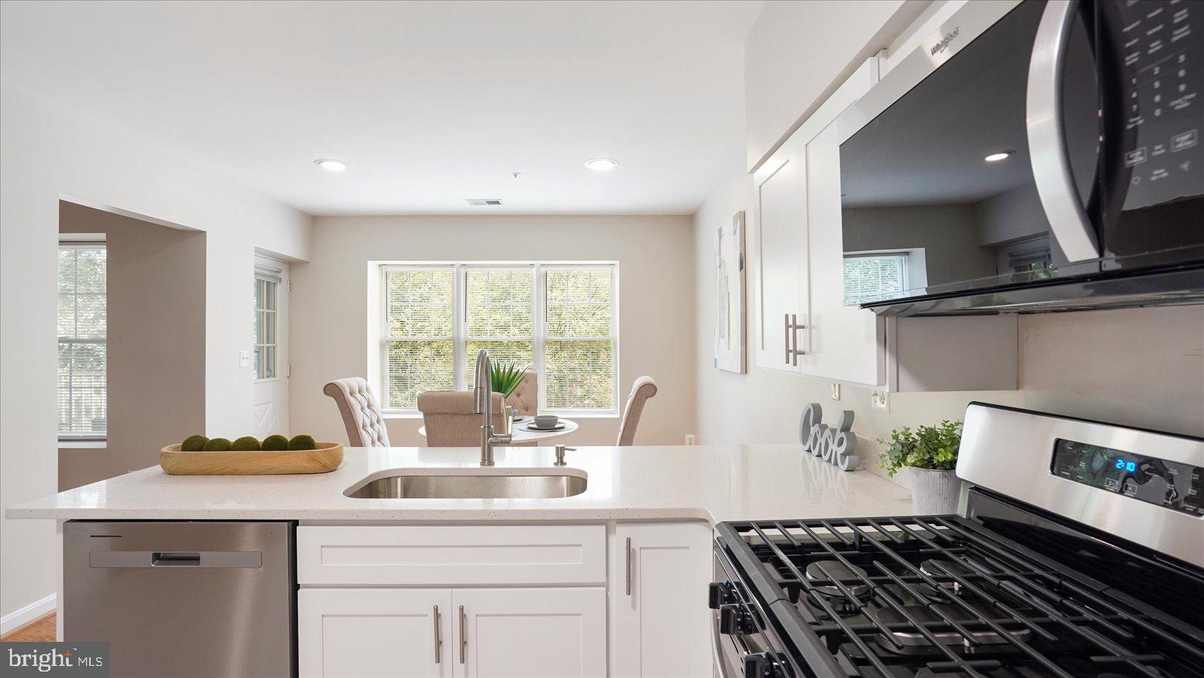 12340 ROSSLARE RIDGE ROAD 204