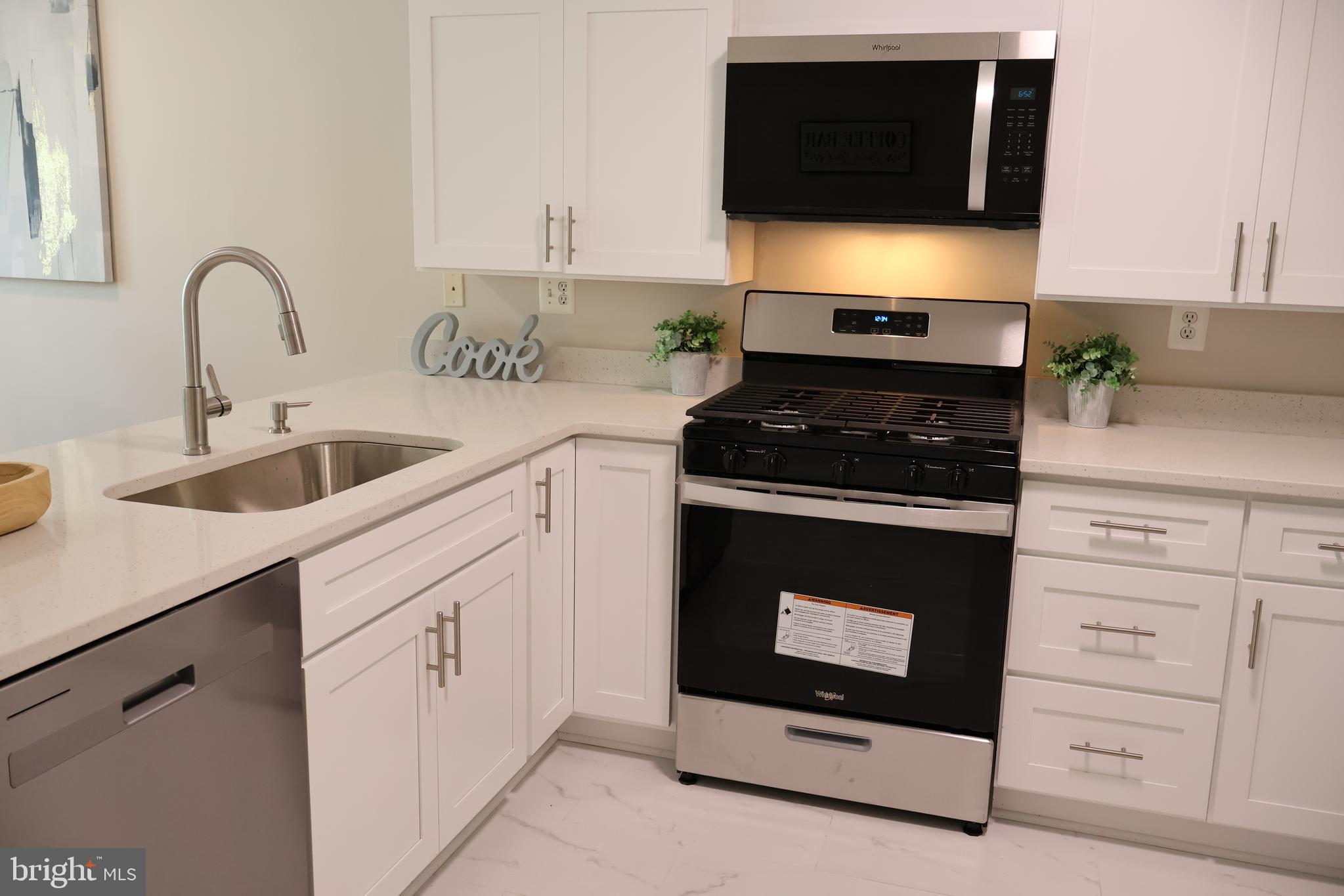 12340 ROSSLARE RIDGE ROAD 204