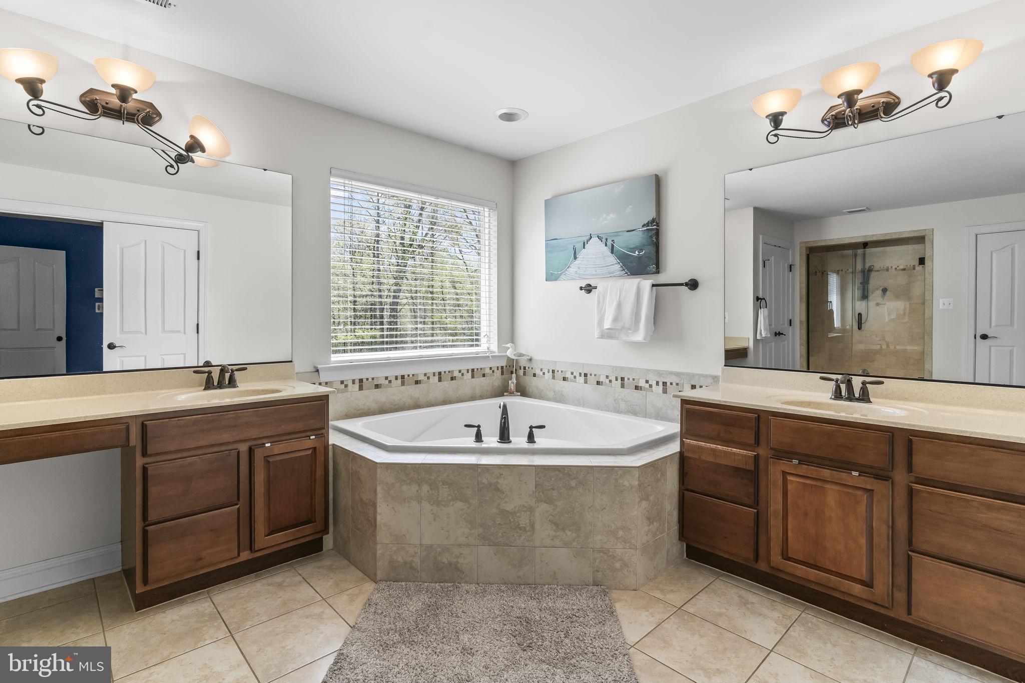 FARMS AT HUNTING CREEK - Residential