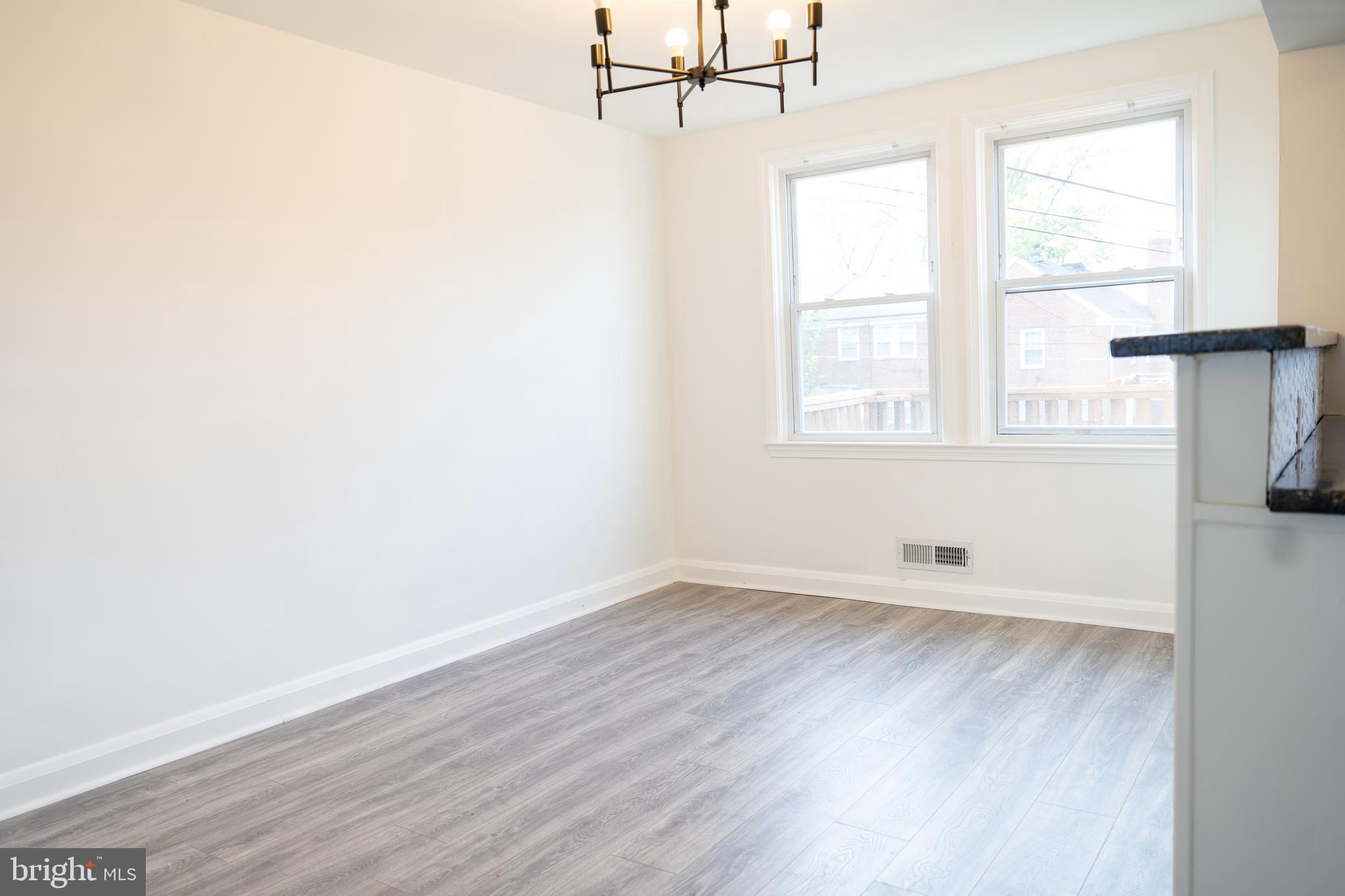 WEST EDMONDALE - Residential